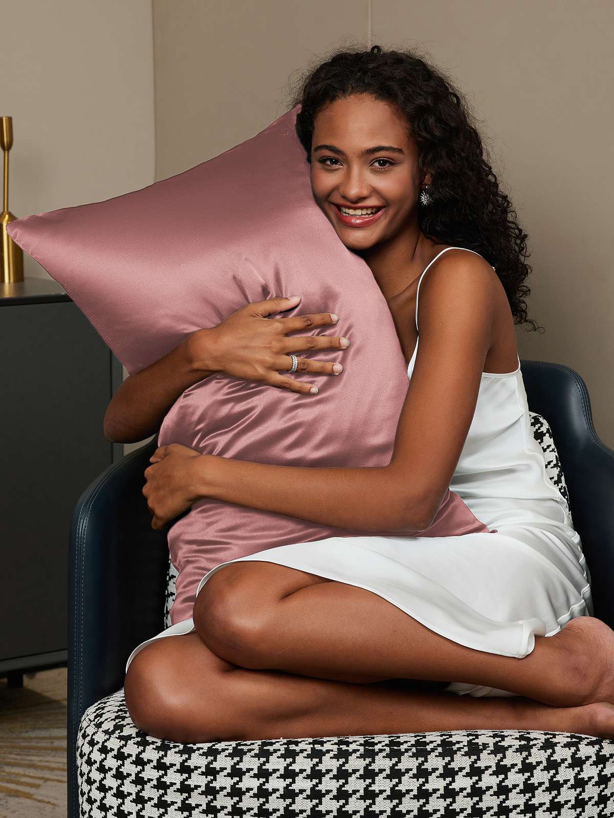 30Momme Luxurious 100% Silk Pillowcase - Hidden Zipper - Image 57