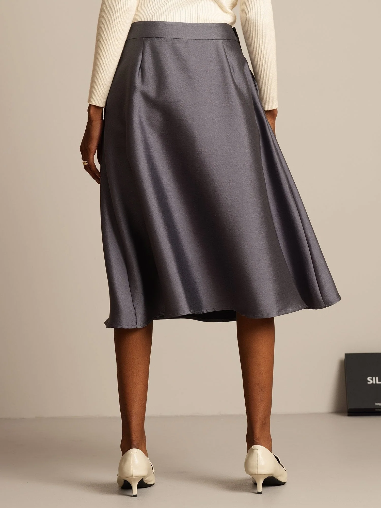 32Momme Silk-Wool Blend  A Line Midi Skirt with Zipper Deign - Image 10