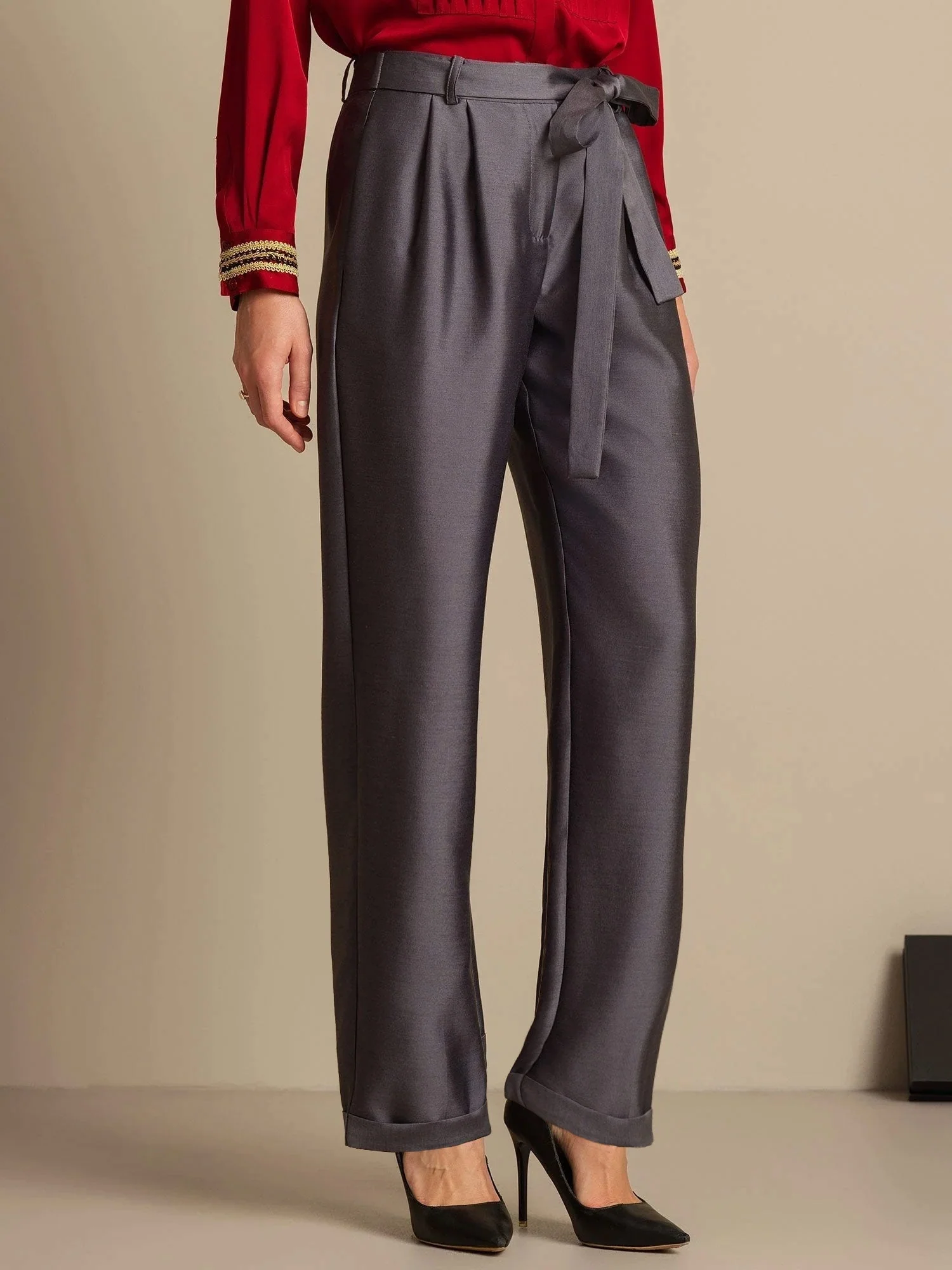 32Momme Silk-Wool Blend High Waist Tapered Cropped Women's Pants with Tie Waist Design - Image 3