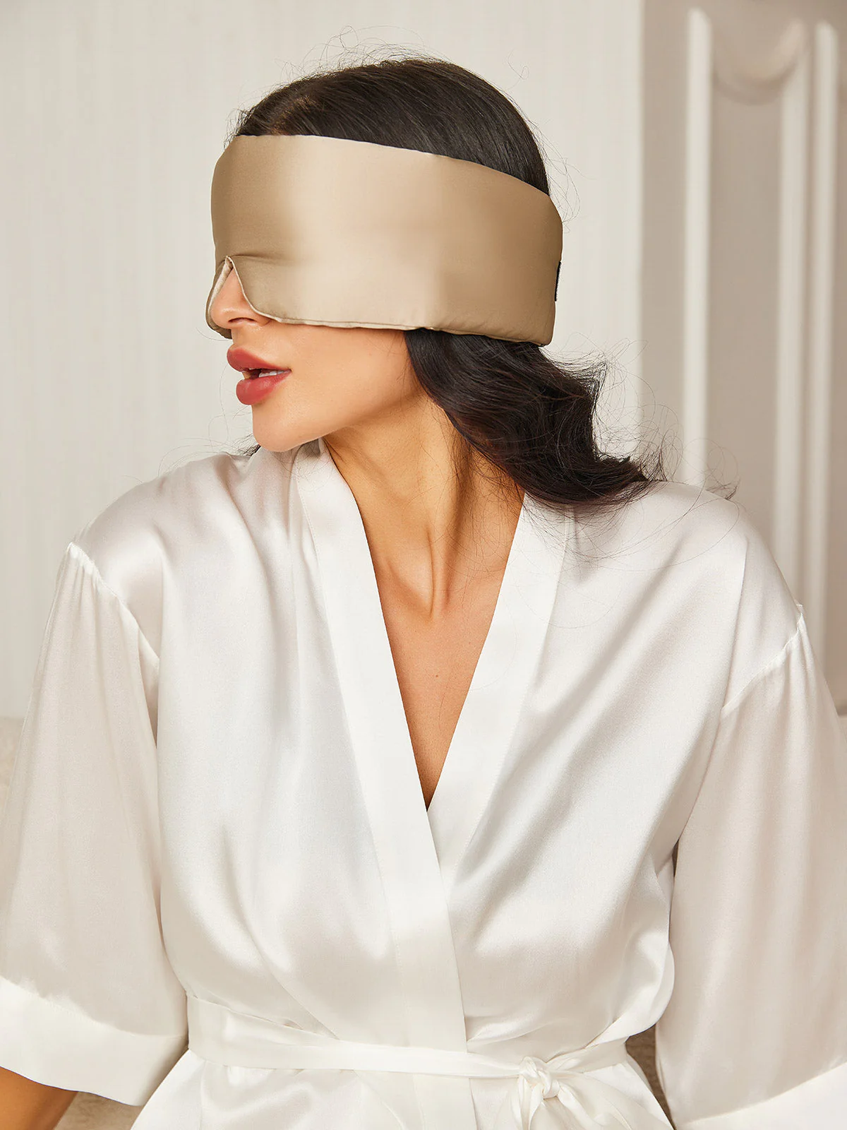 Adjustable Velcro Wrap-Around Silk Sleep Eye Mask - Image 22