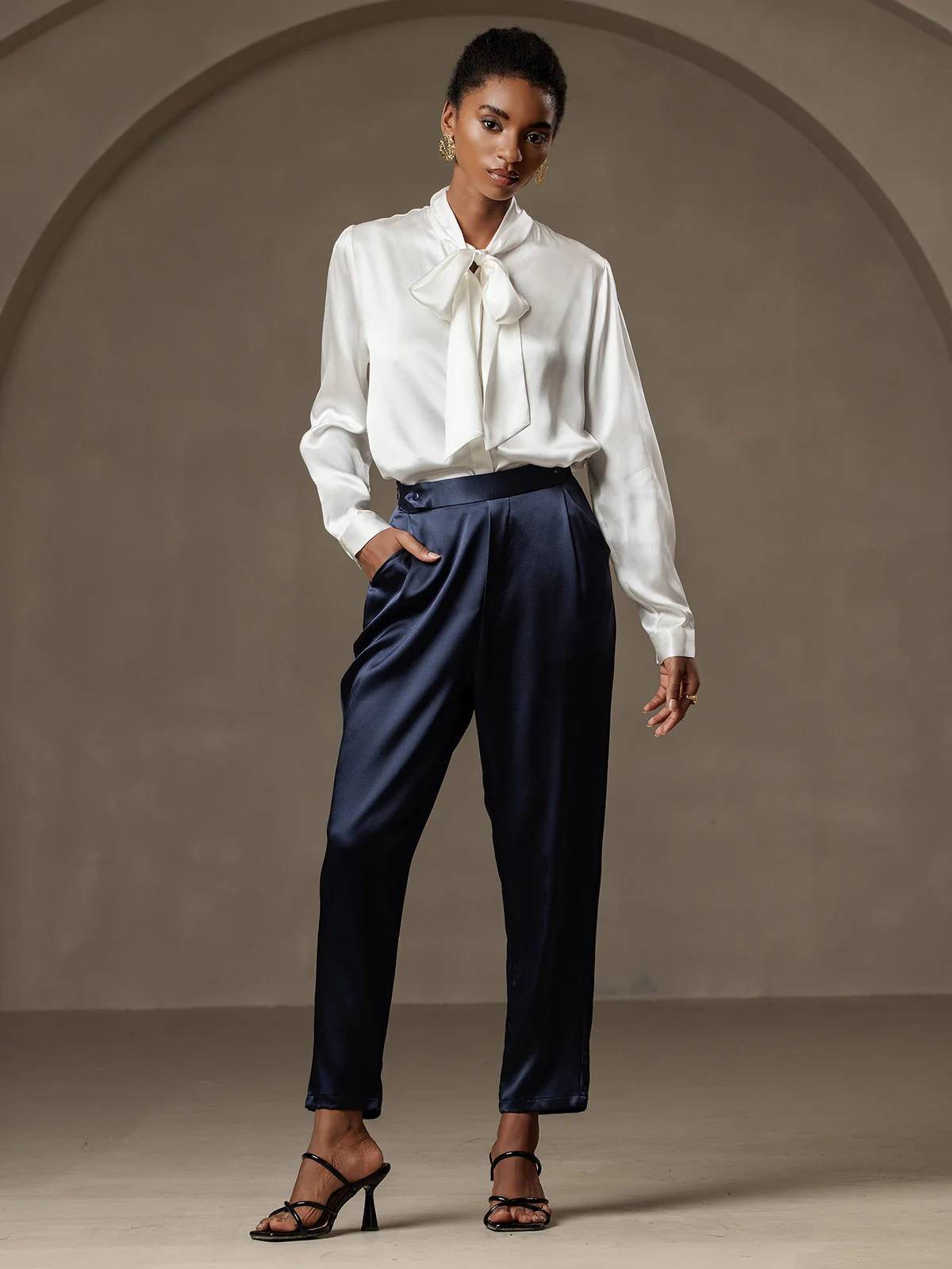 Women's 19Momme Silk High Waist Tapered Pants - Image 5