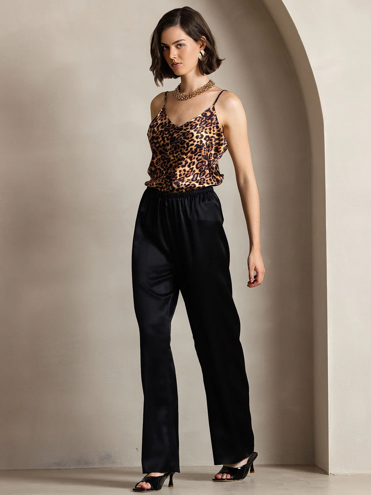 19Momme Silk Wide Leg Women's Pants with Elastic Waist Design - Image 12