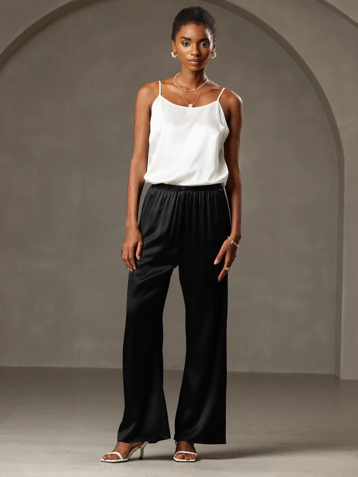 19Momme Silk Wide Leg Women's Pants with Elastic Waist Design - Image 13