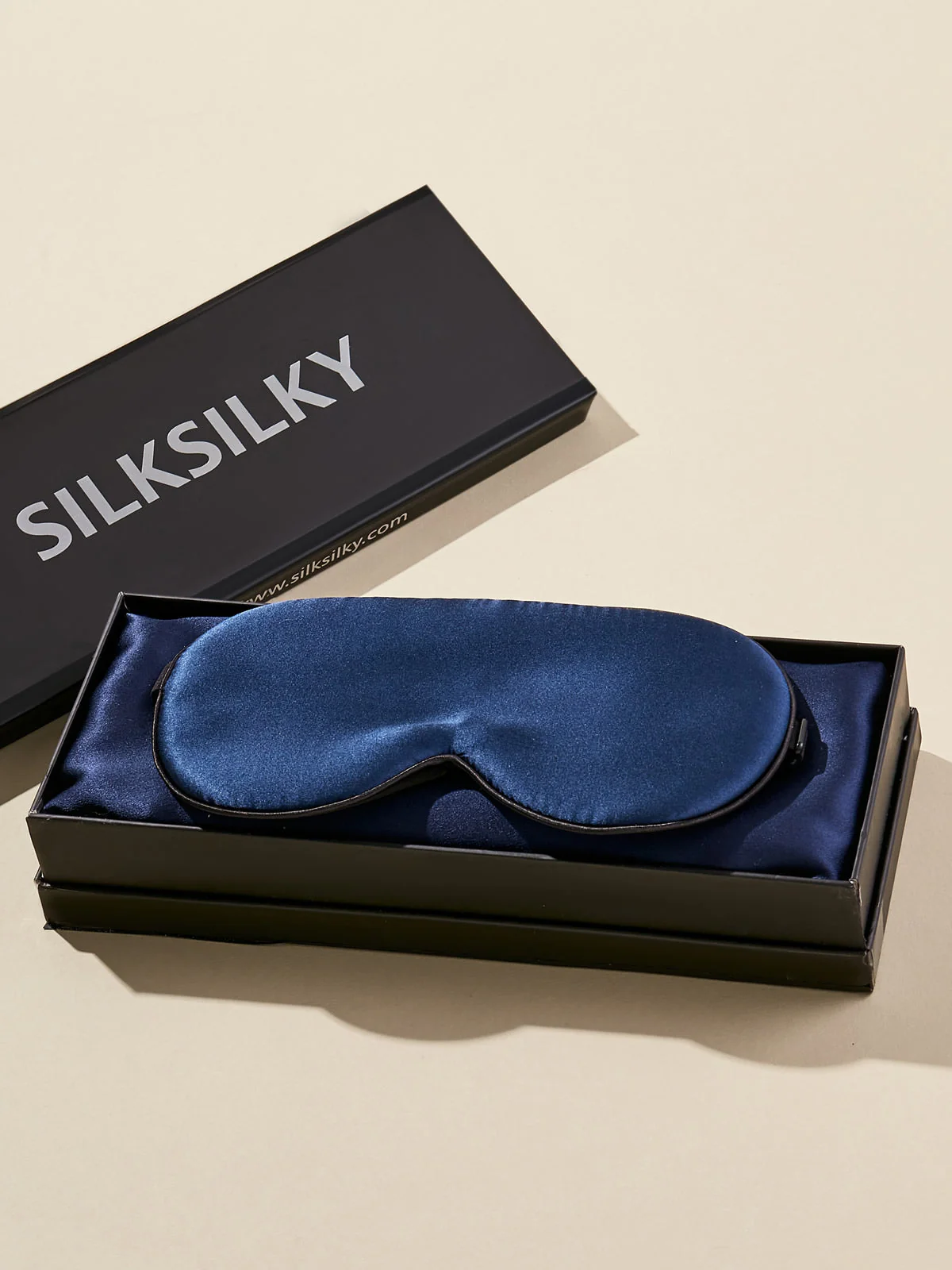 Gift Set - 19Momme 100% Mulberry Silk Pillowcase & Eye Mask - Image 8