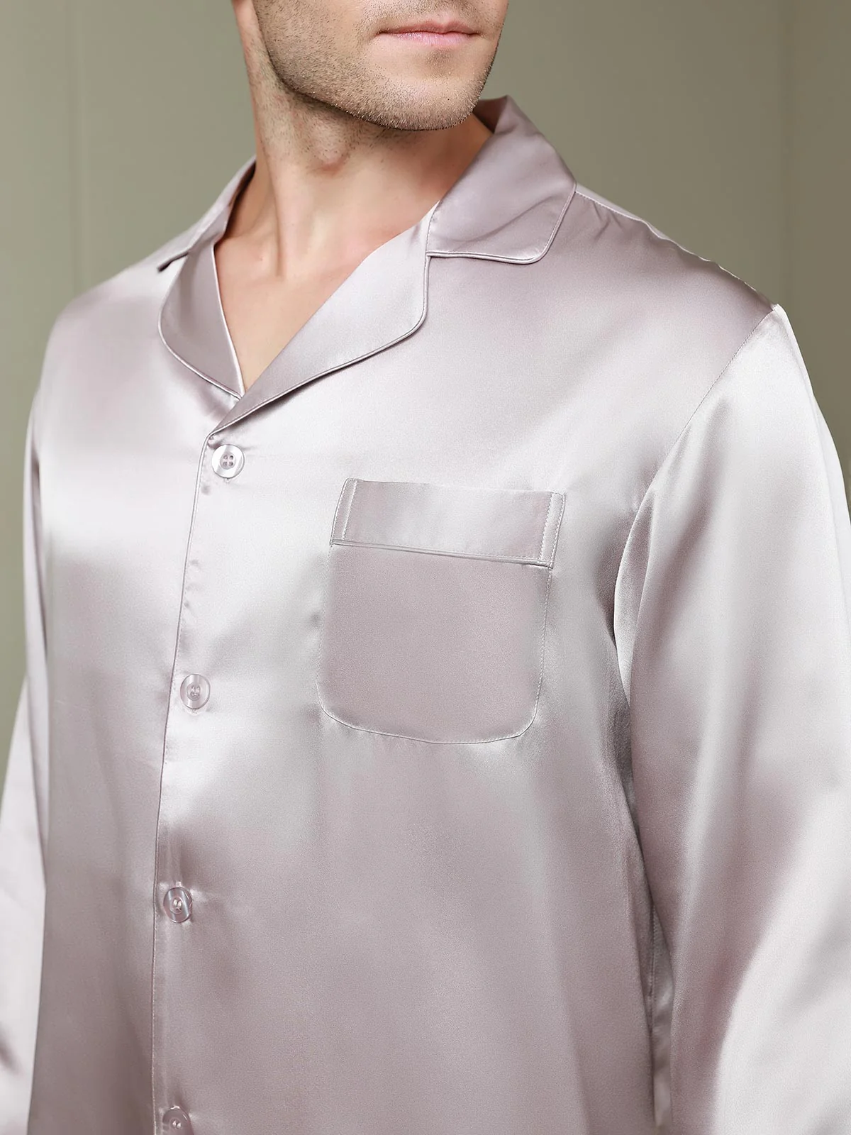 Pure Silk Long Sleeve Notch Collar Men's Pyjamas Set with Button Up Design - Image 33