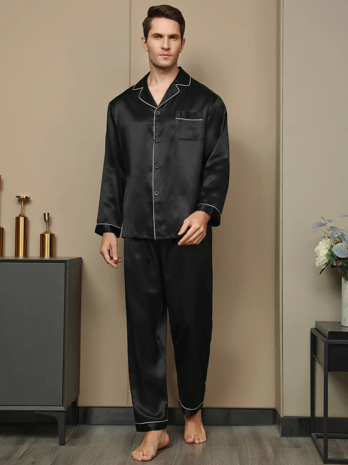 Pure Silk Long Sleeve Notch Collar Men's Pyjamas Set with Button Up Design - Image 6
