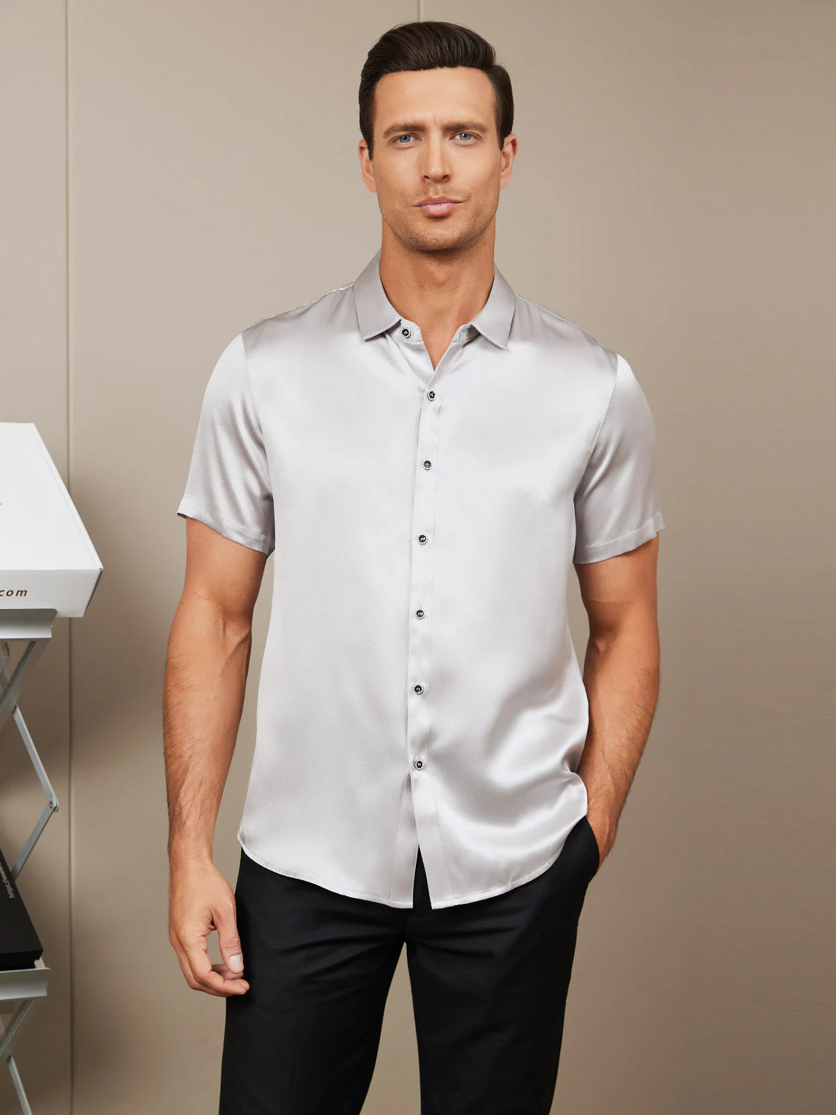 19Momme Mens Classic Short Sleeve Silk Shirt - Image 23