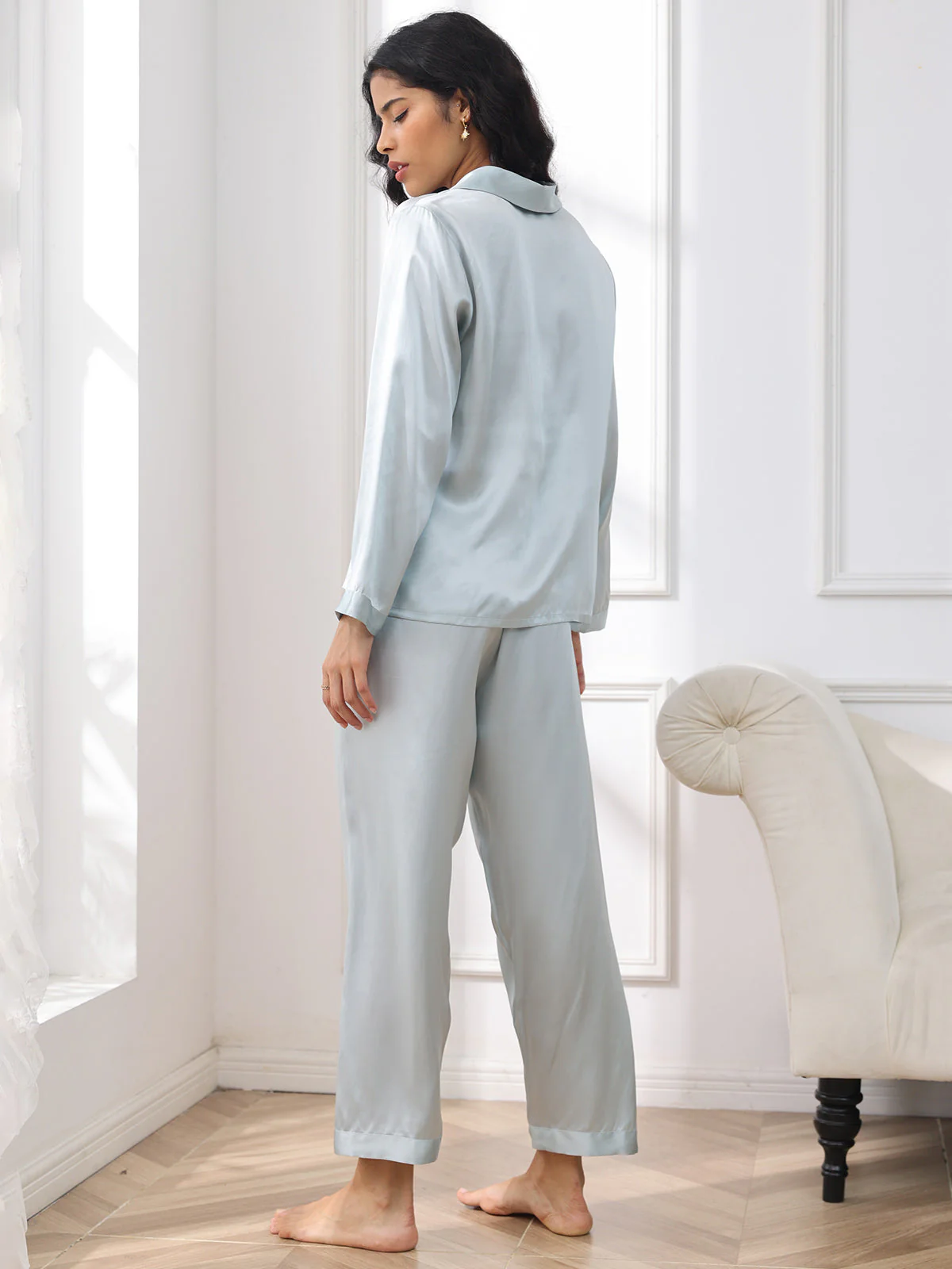 Women's Pure Silk Long Sleeve Pyjamas Set - Image 2