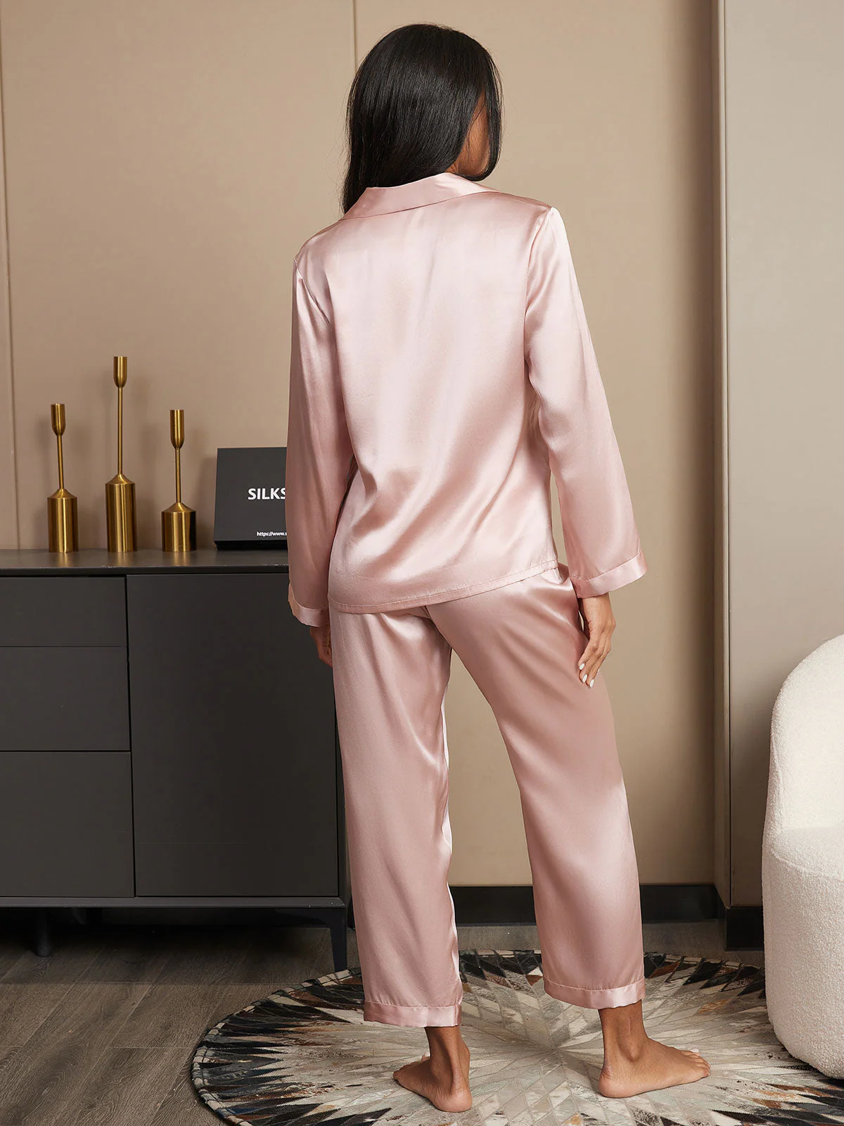 Women's Pure Silk Long Sleeve Pyjamas Set - Image 7