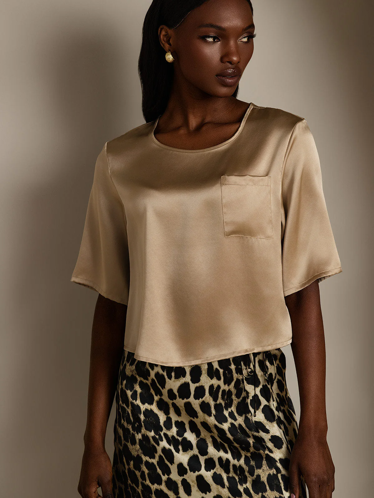 Pure Silk Half Sleeve U Neck Women's T-Shirt - Image 17