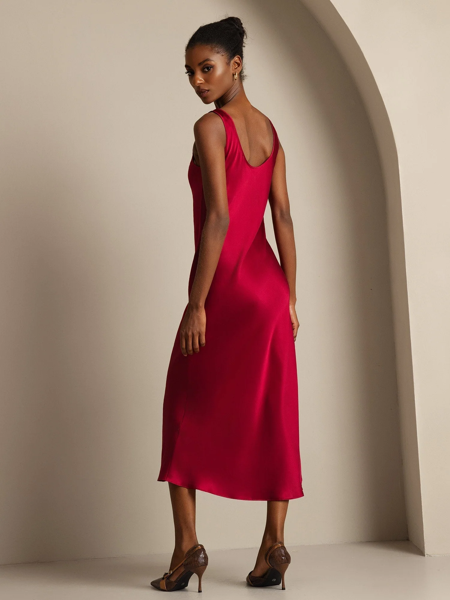 Pure Silk Sleeveless U Neck Midi Dress - Image 9