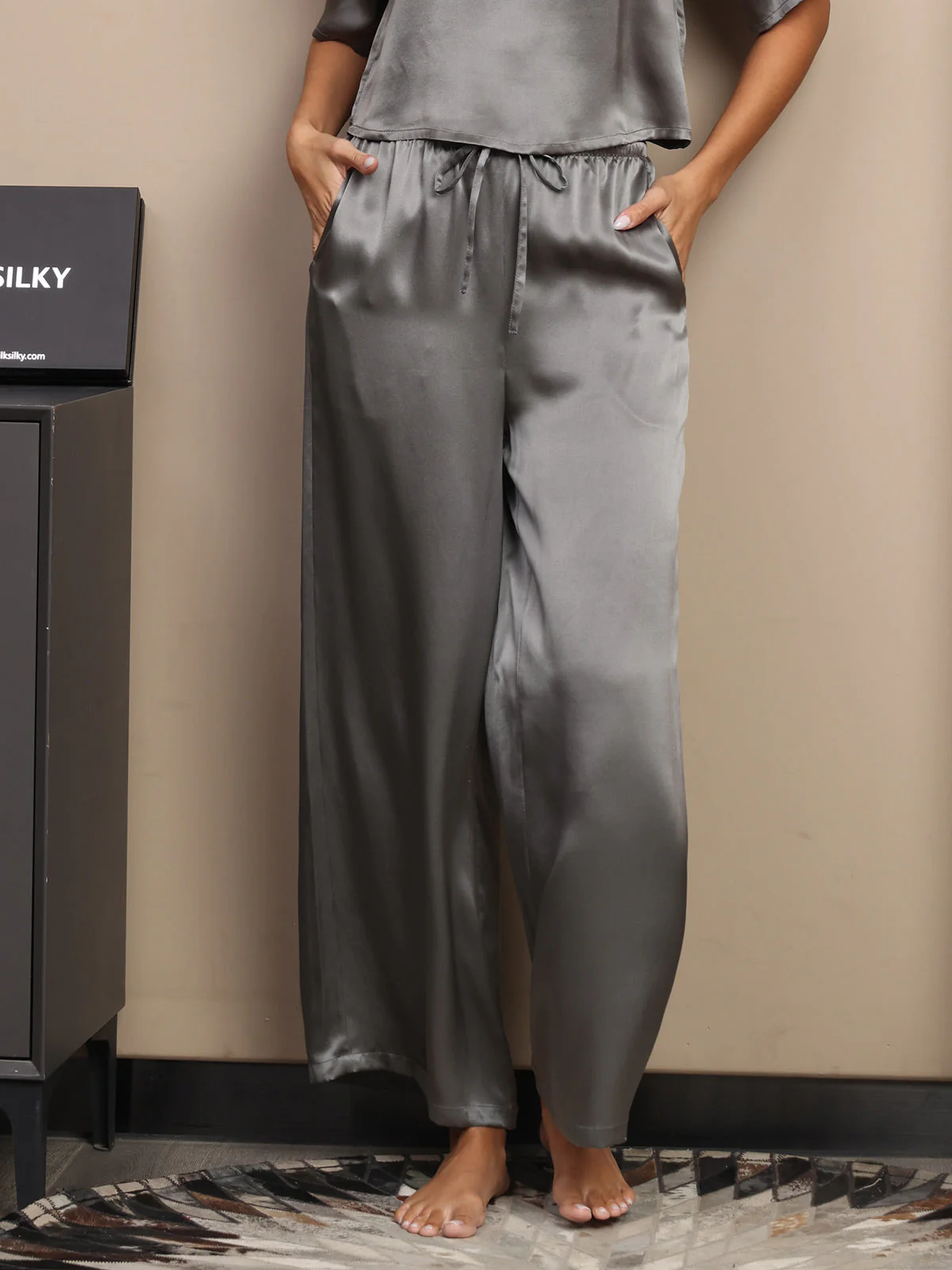 Women's Pure Silk Wide Leg Pants - Image 32
