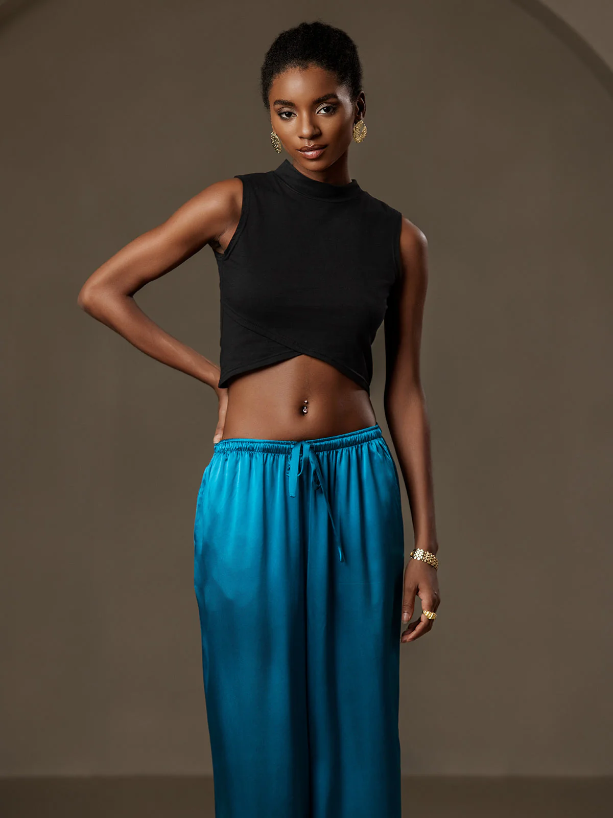 Pure Silk Wide Leg Women's Pants with Elastic Waist Design - Image 36