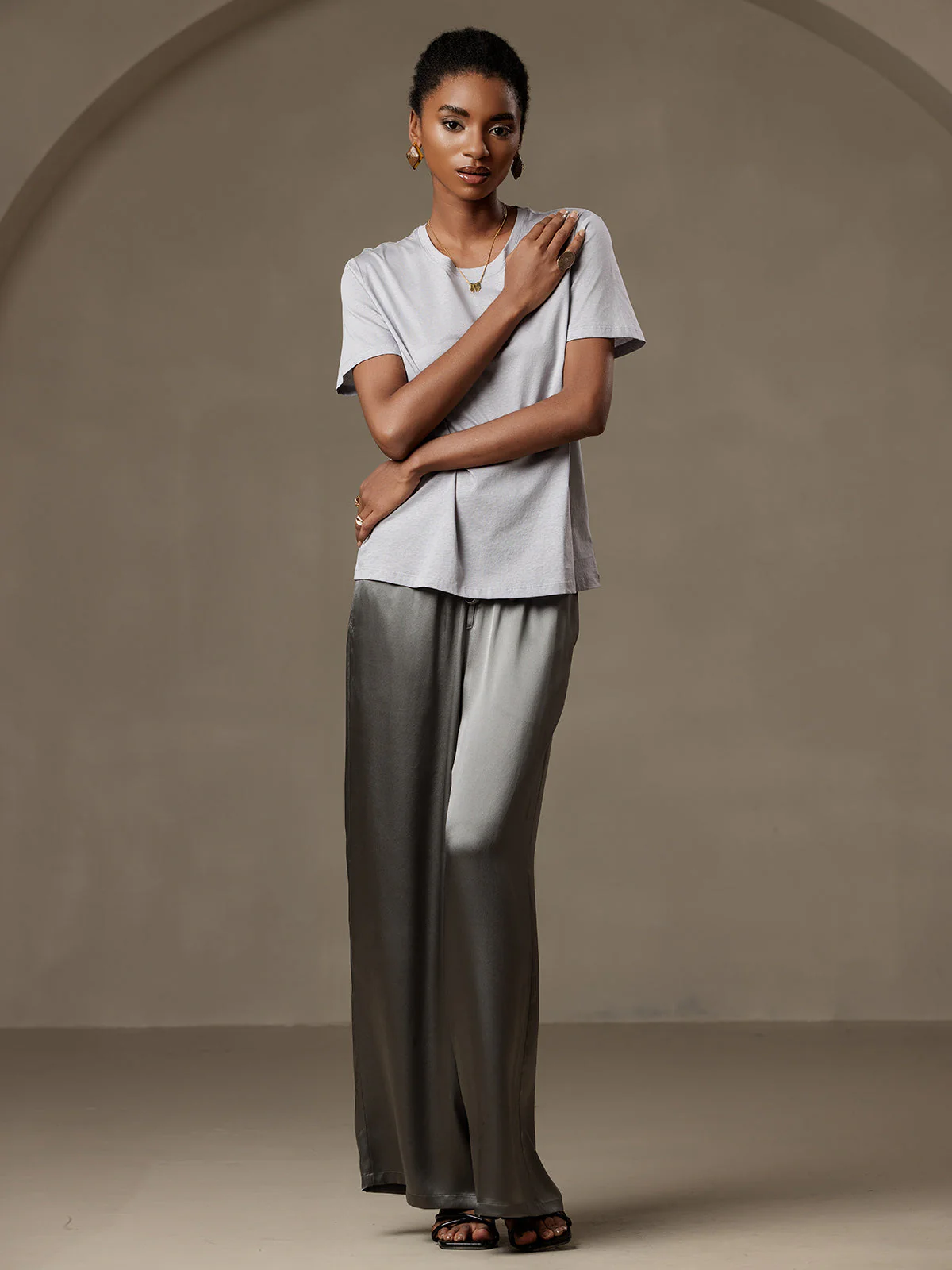 Pure Silk Wide Leg Women's Pants with Elastic Waist Design - Image 5