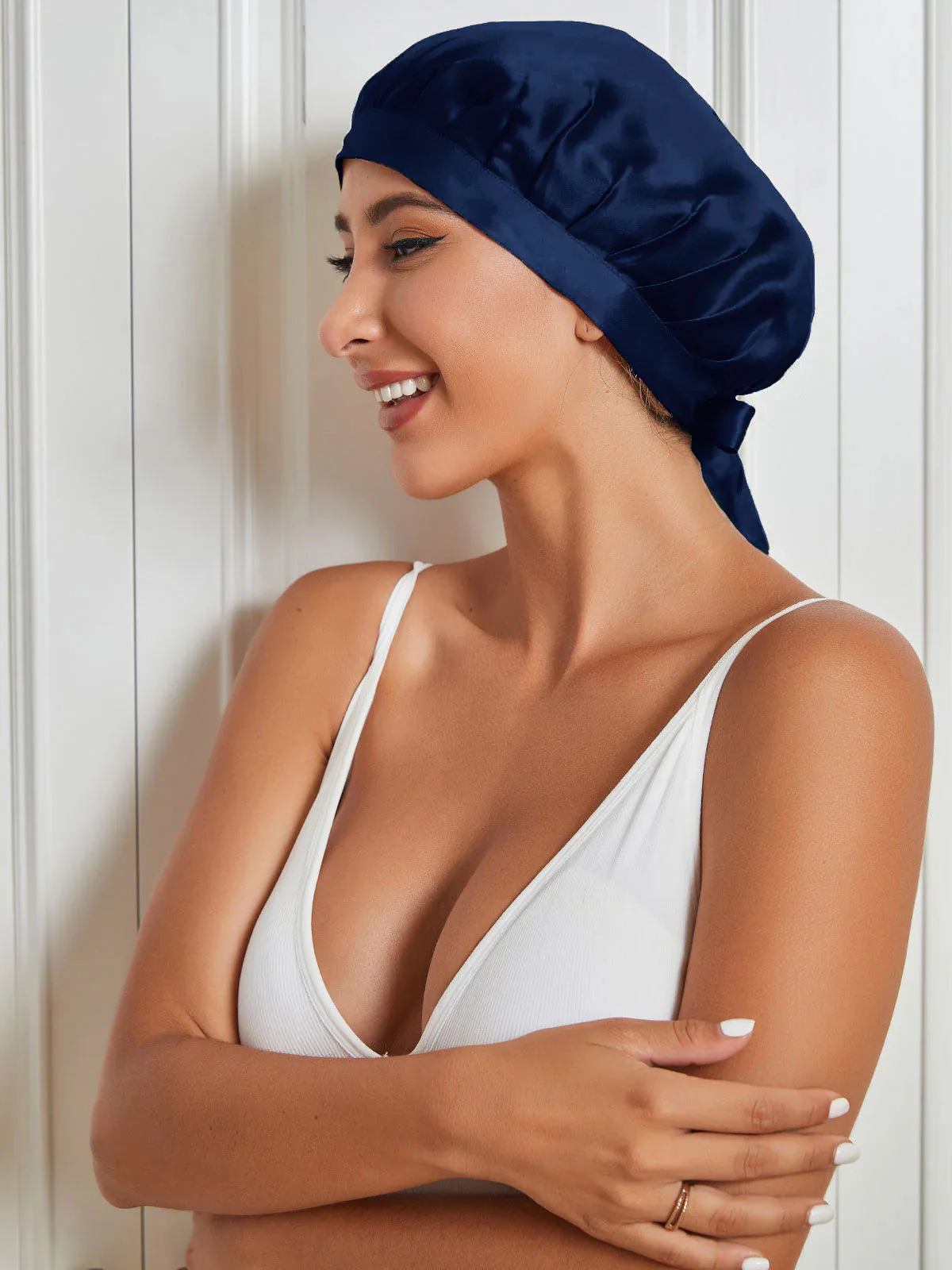 Pure Silk Classic Bonnet with Ribbons - Image 10
