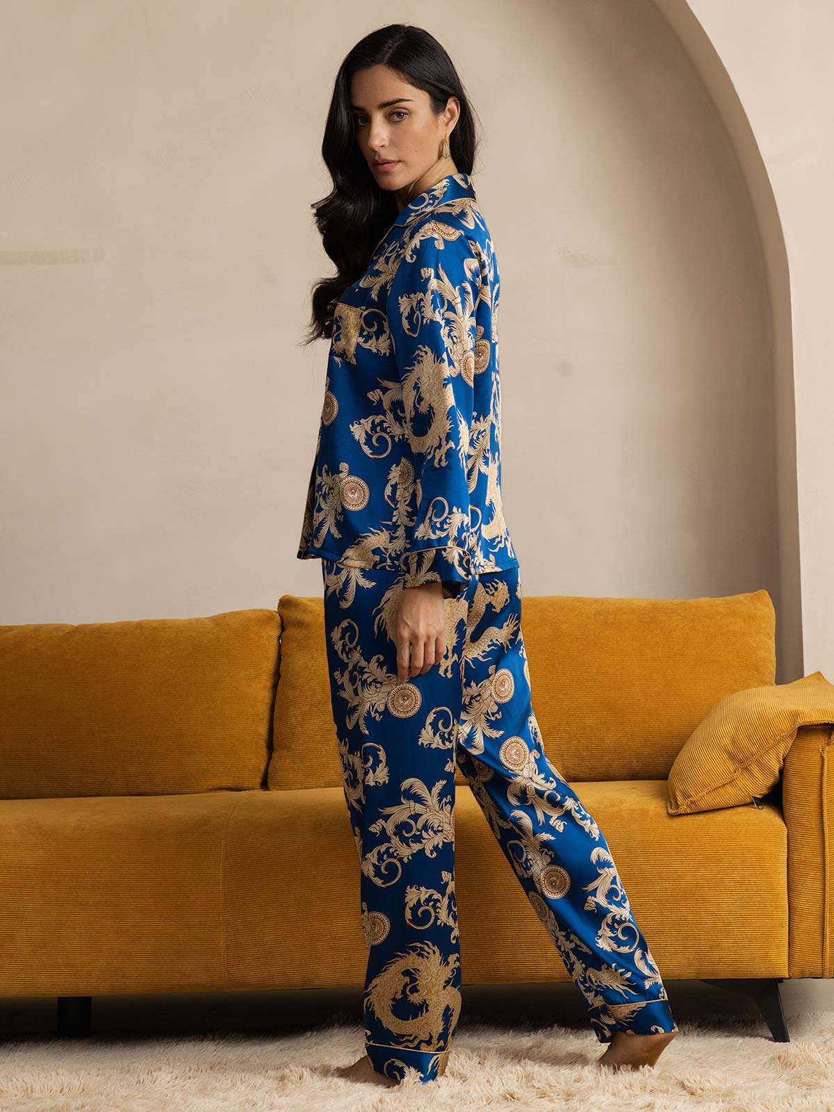 Pure Silk Dragon Print Long Sleeve Notch Collar Women's Pyjamas Set With Pants - Image 2