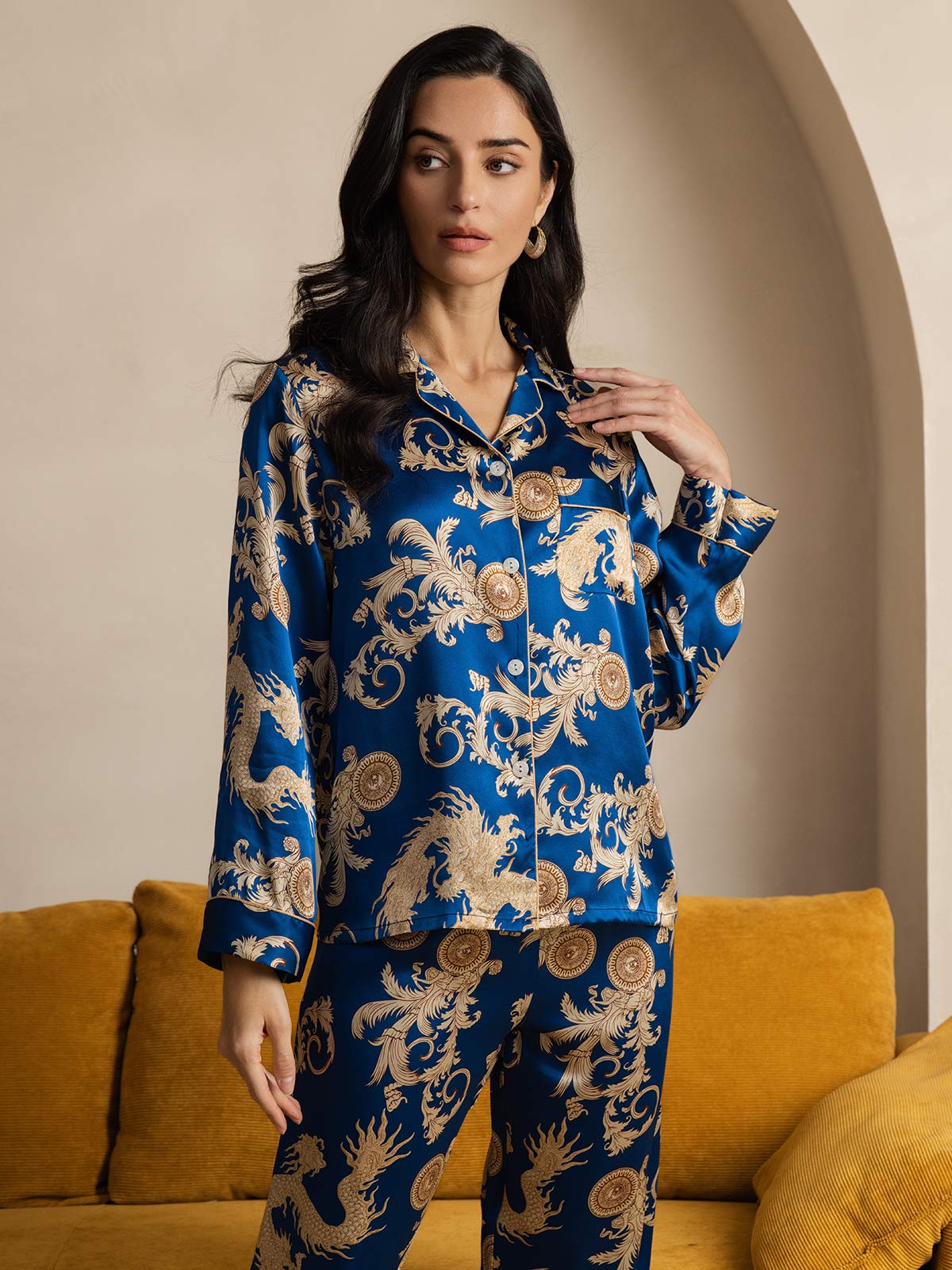 Pure Silk Dragon Print Long Sleeve Notch Collar Women's Pyjamas Set With Pants - Image 3