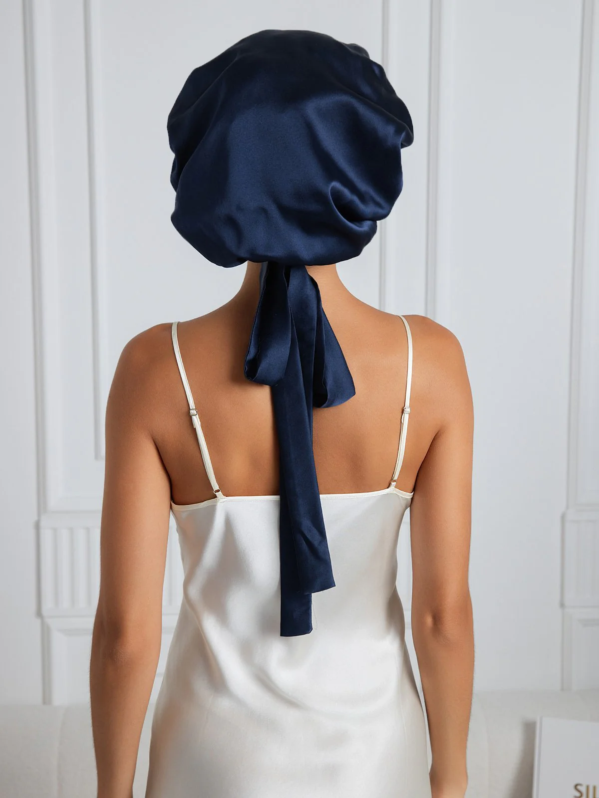 Pure silk Elegant Bonnet with Long Ribbons - Image 32