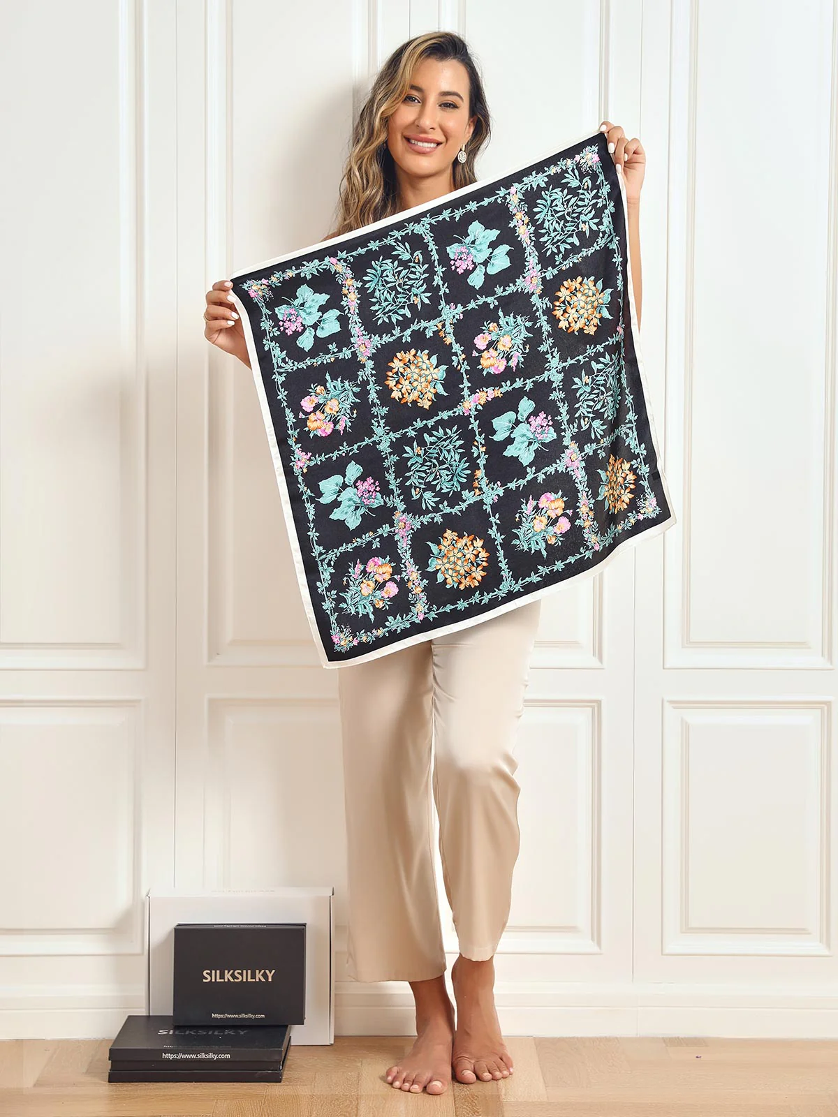 Pure Silk Floral Pattern Square Scarf 68x68cm/26.8 - Image 6
