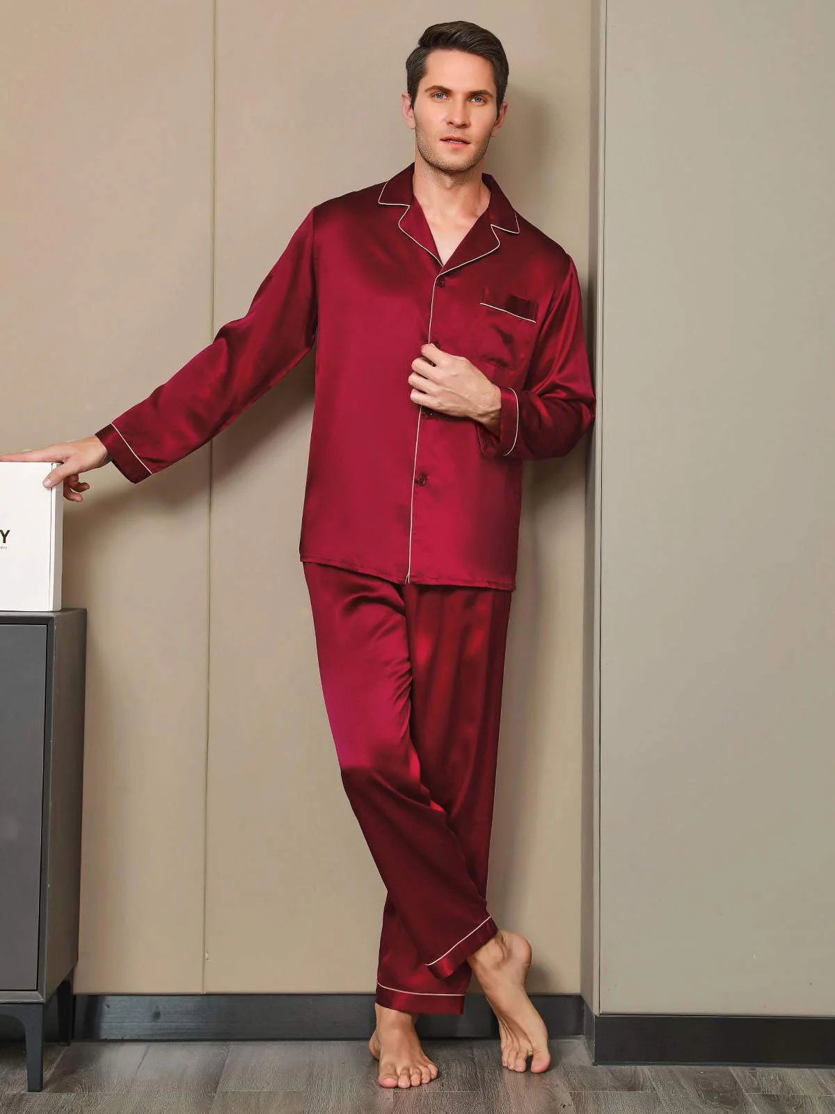 Pure Silk Long Sleeve Men's Pyjamas Set - Image 20