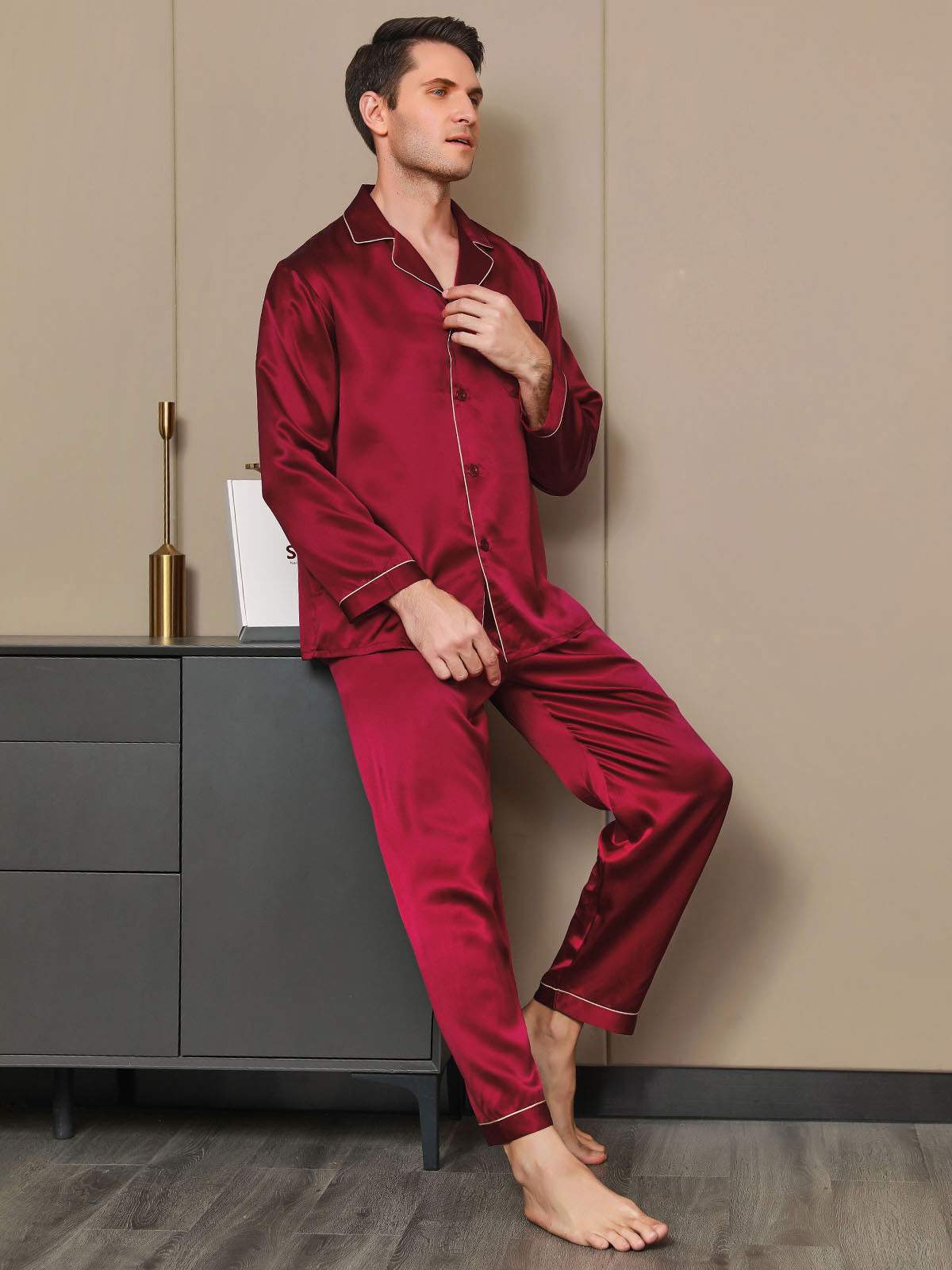 Pure Silk Long Sleeve Men's Pyjamas Set - Image 22