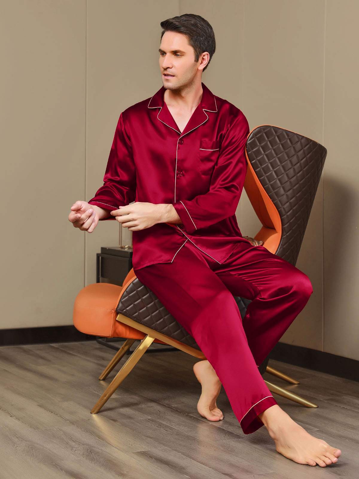 Pure Silk Long Sleeve Men's Pyjamas Set - Image 23