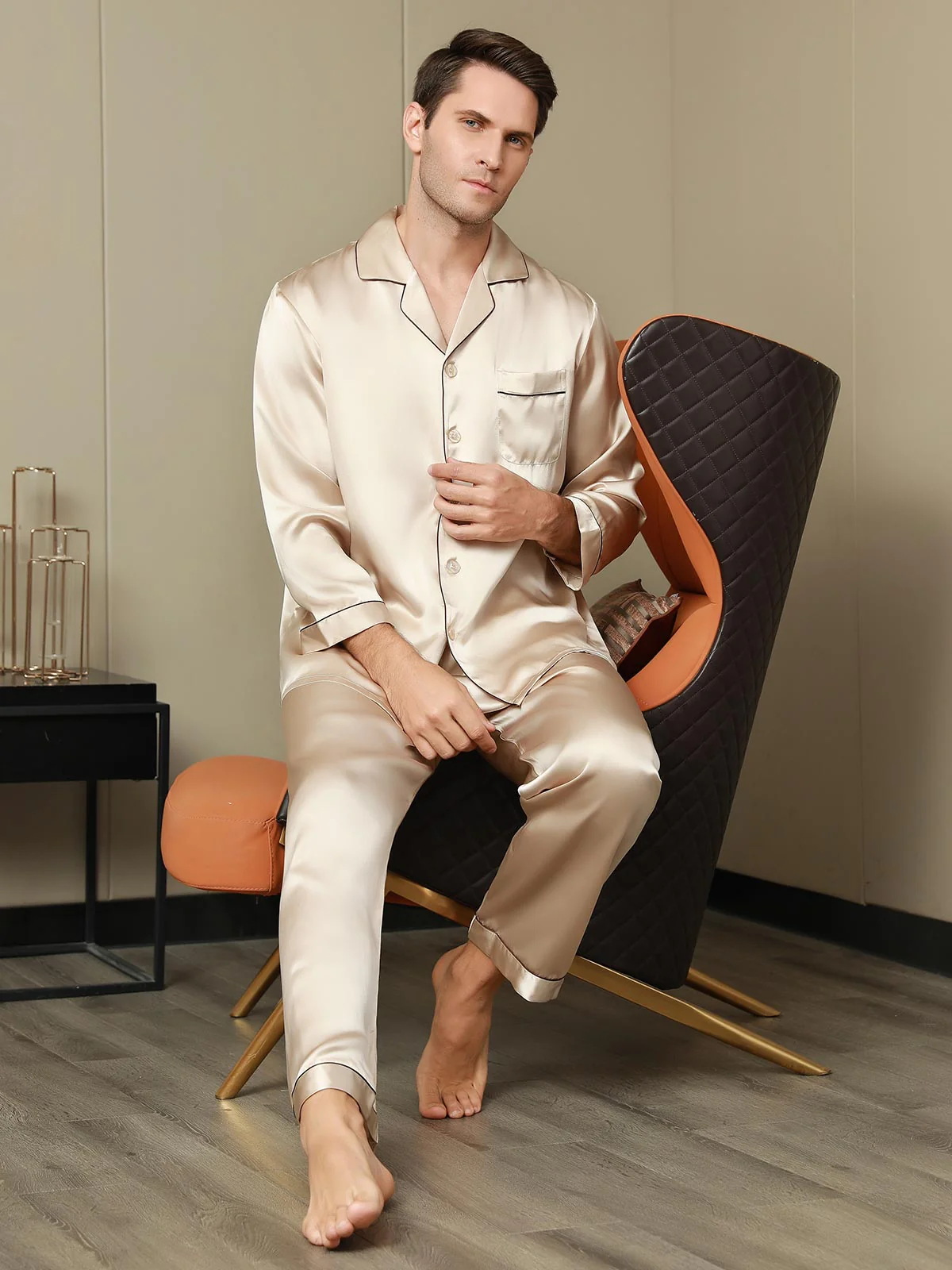 Pure Silk Long Sleeve Men's Pyjamas Set - Image 26
