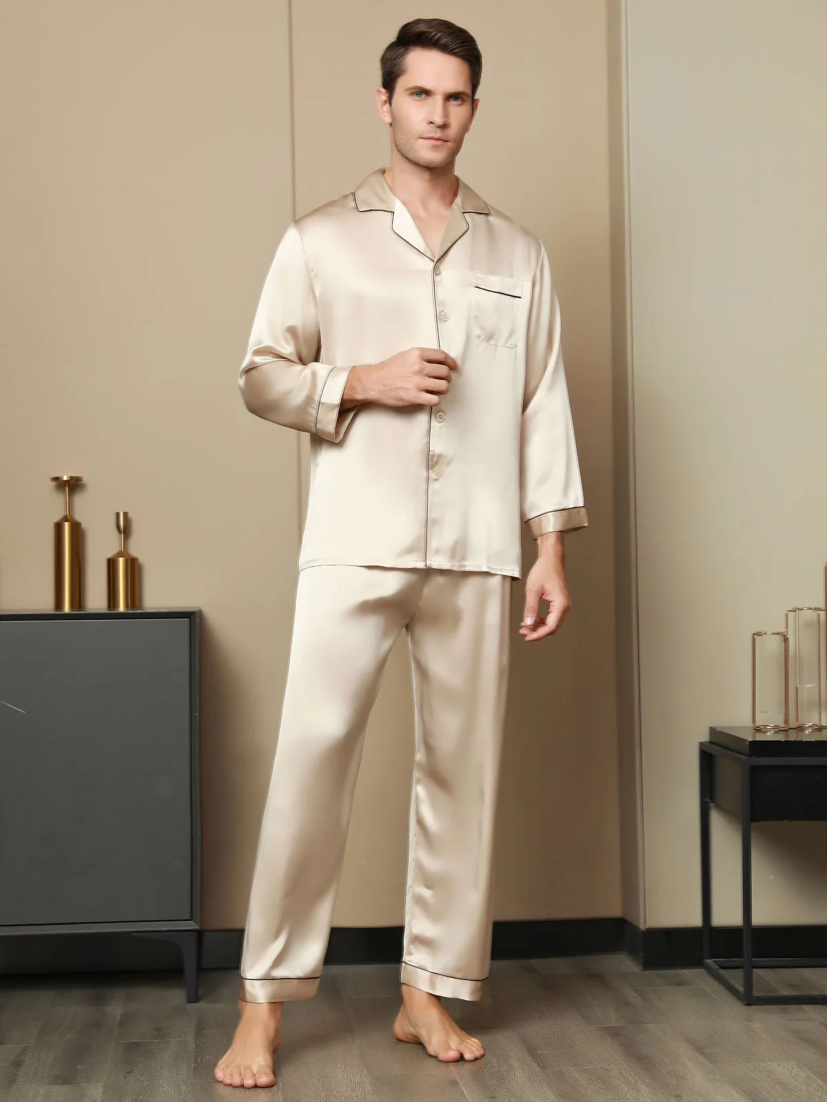 Pure Silk Long Sleeve Men's Pyjamas Set - Image 28