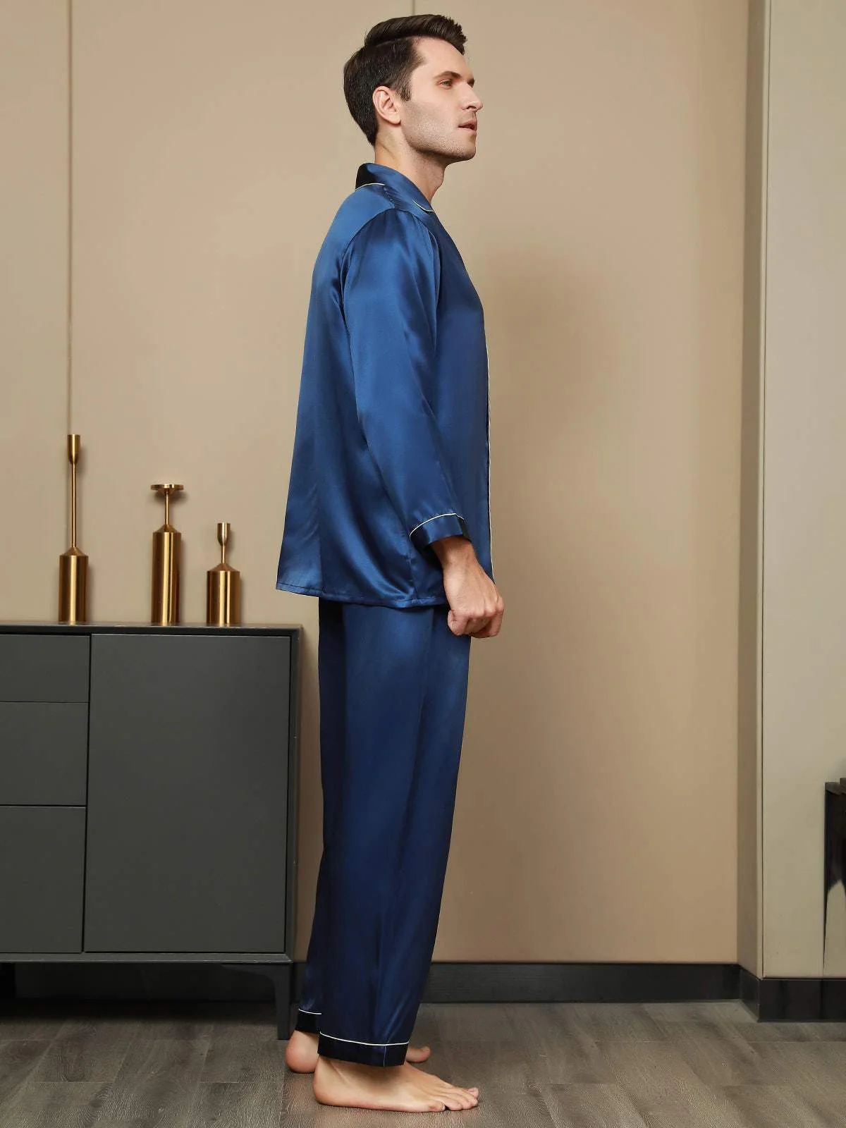 Pure Silk Long Sleeve Men's Pyjamas Set - Image 3