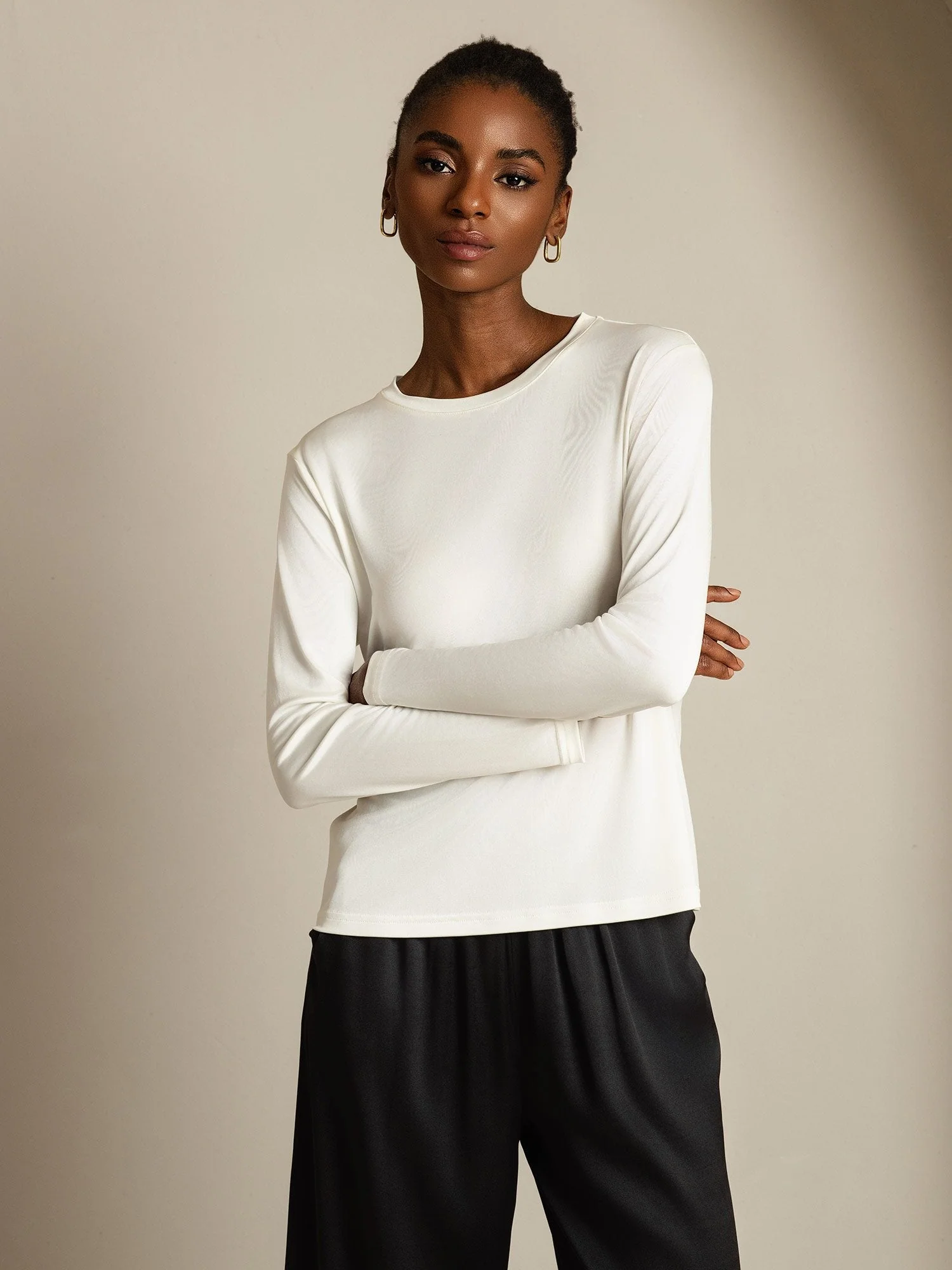 Women's Pure Silk Long Sleeve Round Neck Top - Image 18