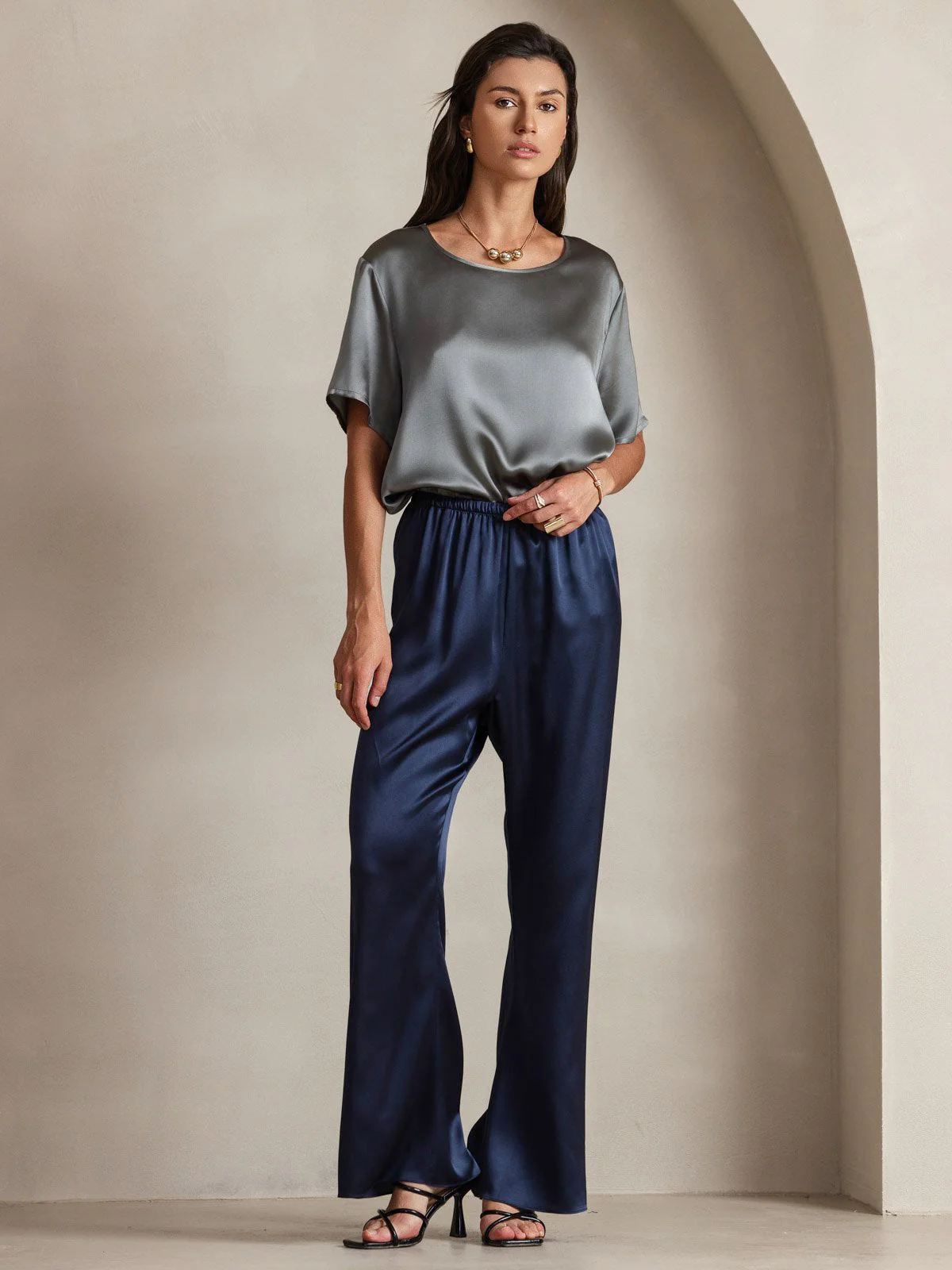 Clearance(Ships to UK Only) - Women's Pure Silk Short Sleeve Round Neck T-Shirt - Image 13