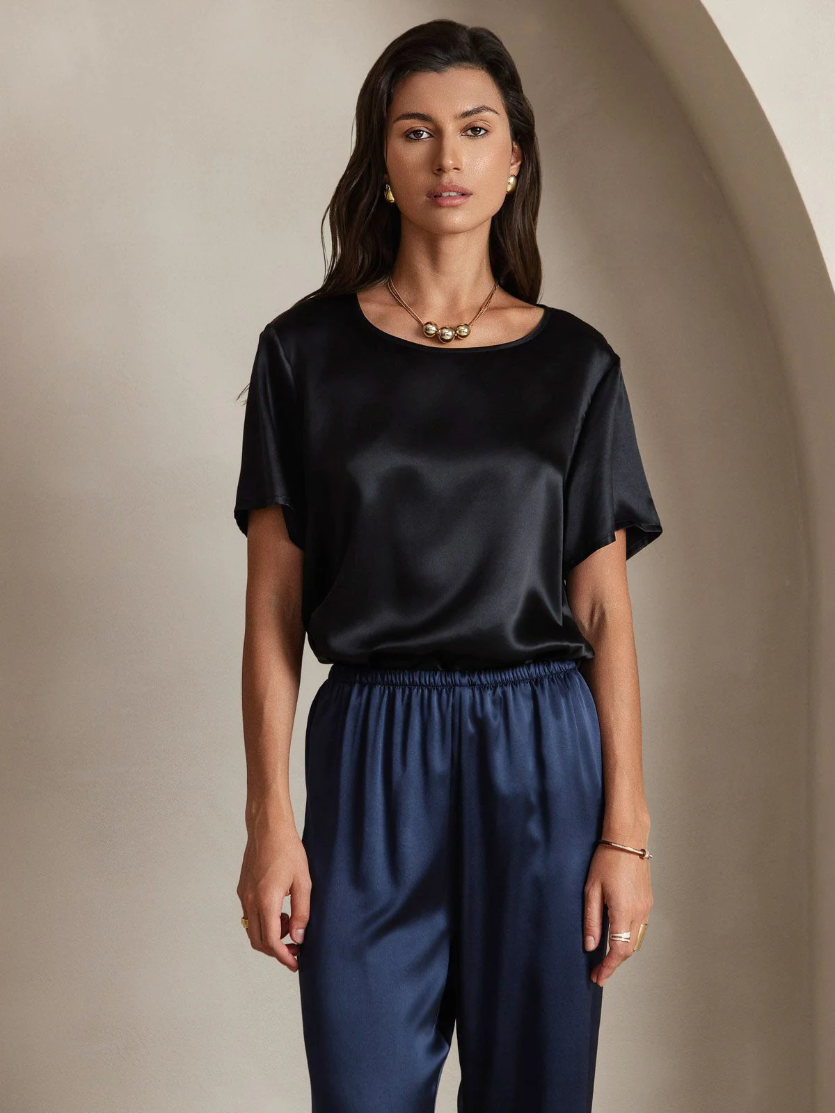 Clearance(Ships to UK Only) - Women's Pure Silk Short Sleeve Round Neck T-Shirt - Image 3