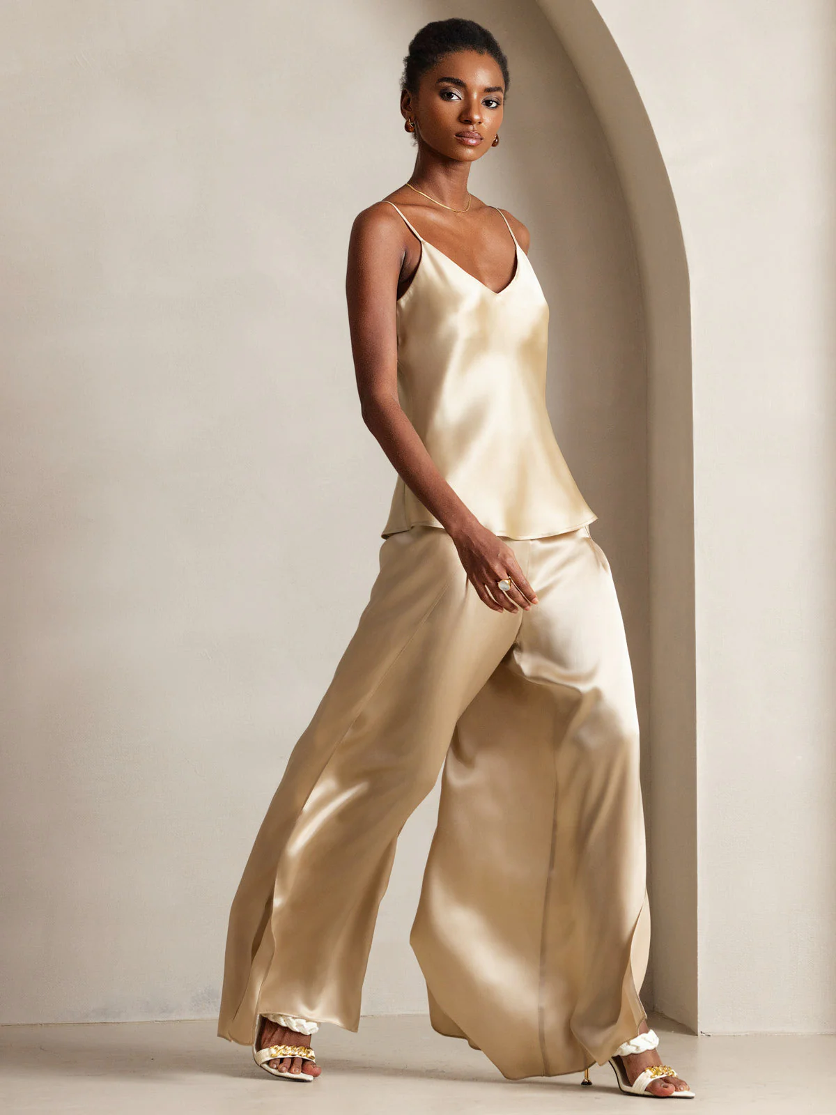 Pure Silk Spaghetti Strap V Neck Camisoles - Image 17