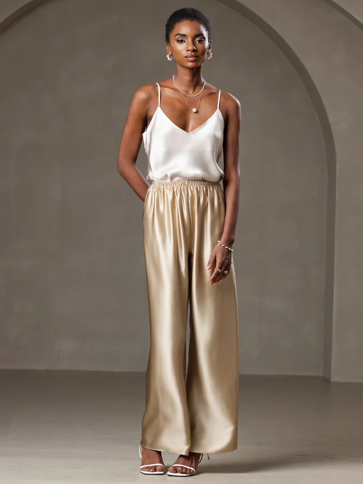 Pure Silk Spaghetti Strap V Neck Camisoles - Image 25