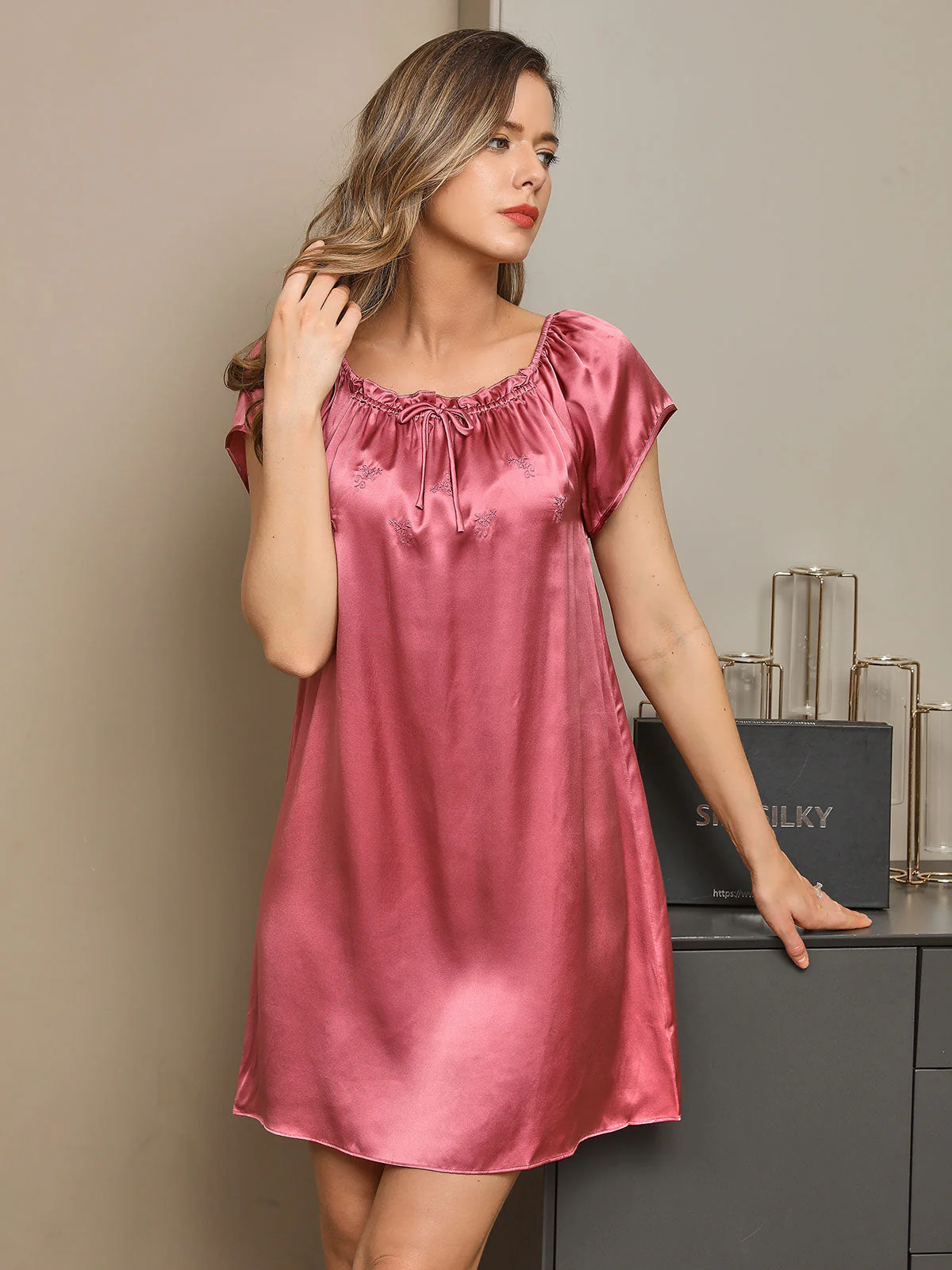 Pure Silk Cap Sleeve Square Neck Short Nightdress - Image 11
