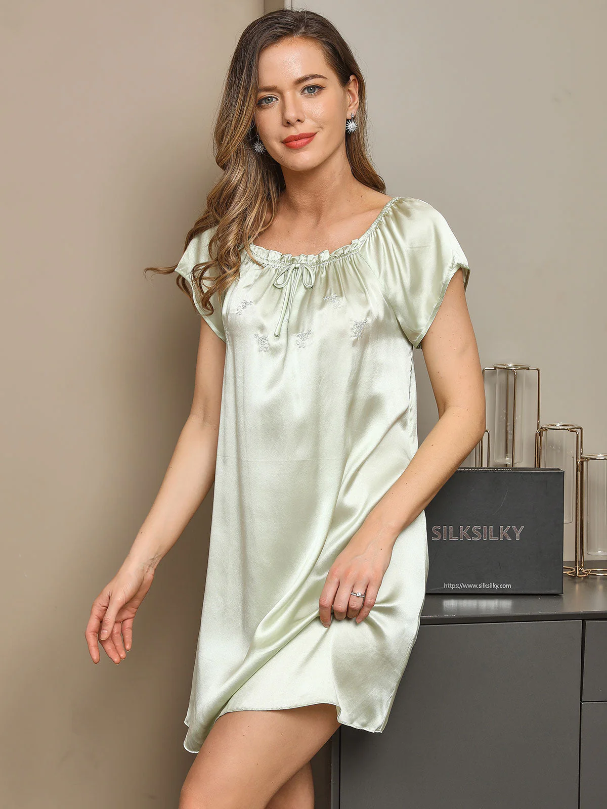 Pure Silk Cap Sleeve Square Neck Short Nightdress - Image 9