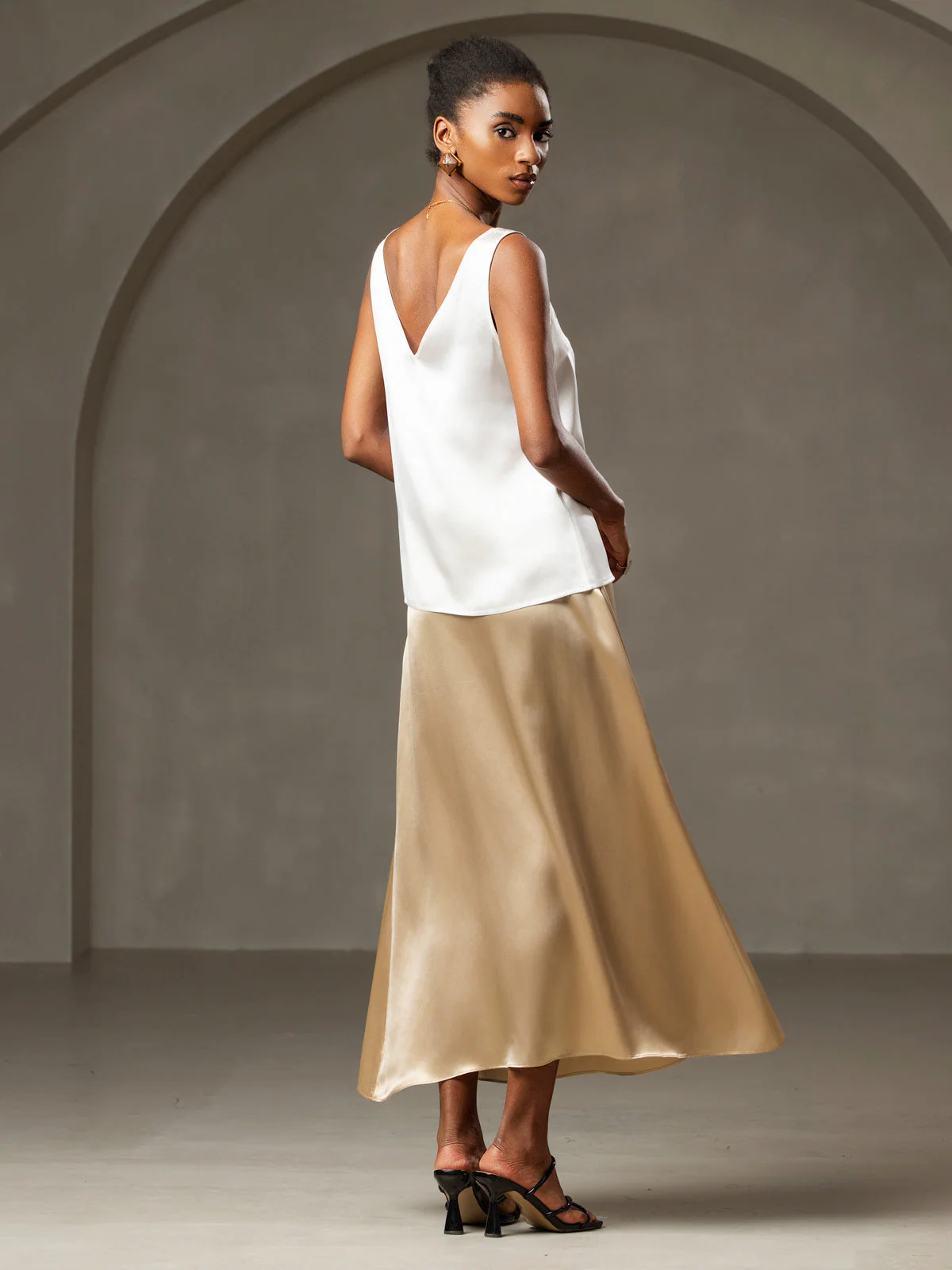 Clearance(Ships to UK Only) - Pure Silk Solid Color Wide Straps Camisole Top - Image 13