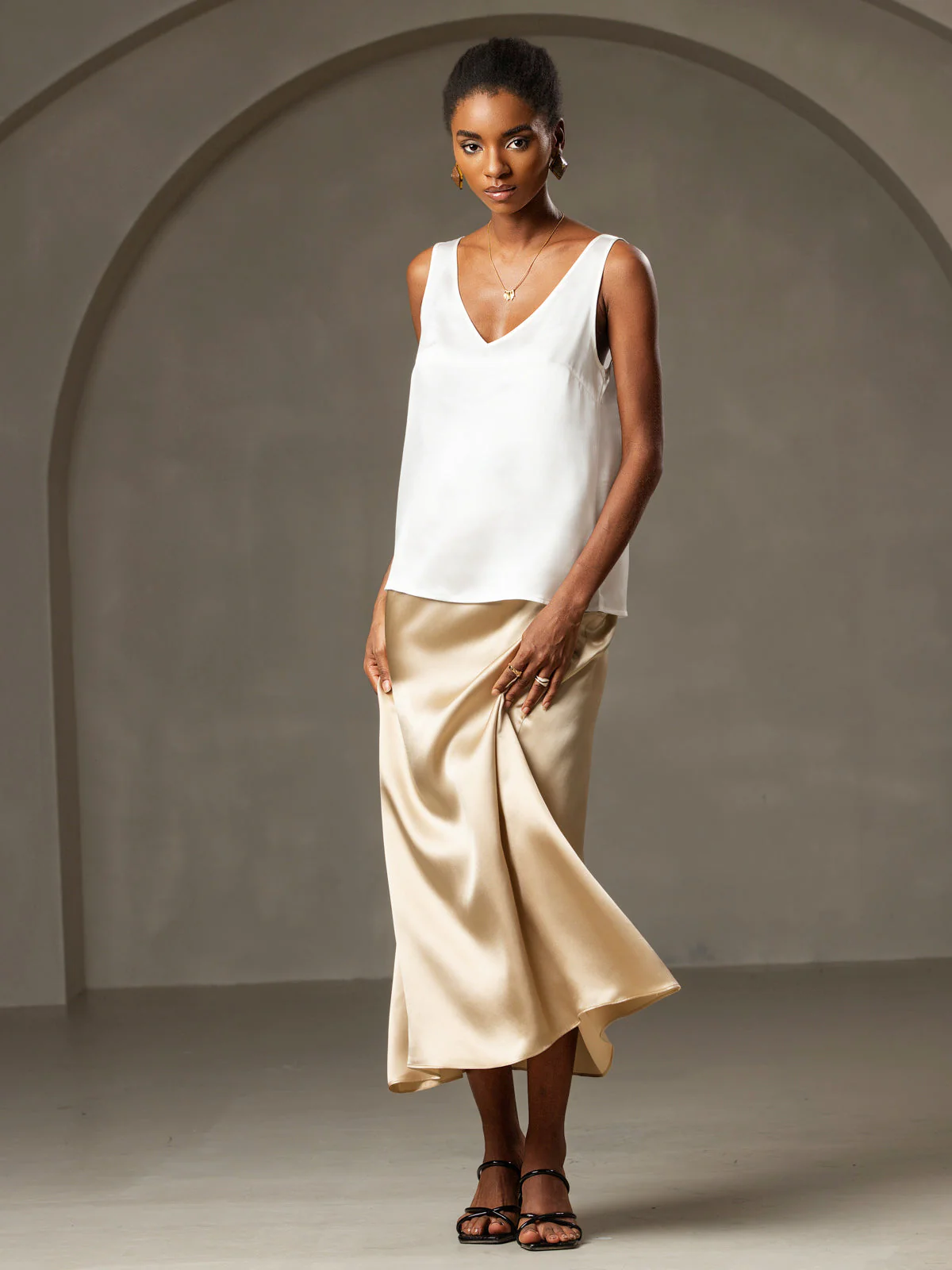 Clearance(Ships to UK Only) - Pure Silk Solid Color Wide Straps Camisole Top - Image 16