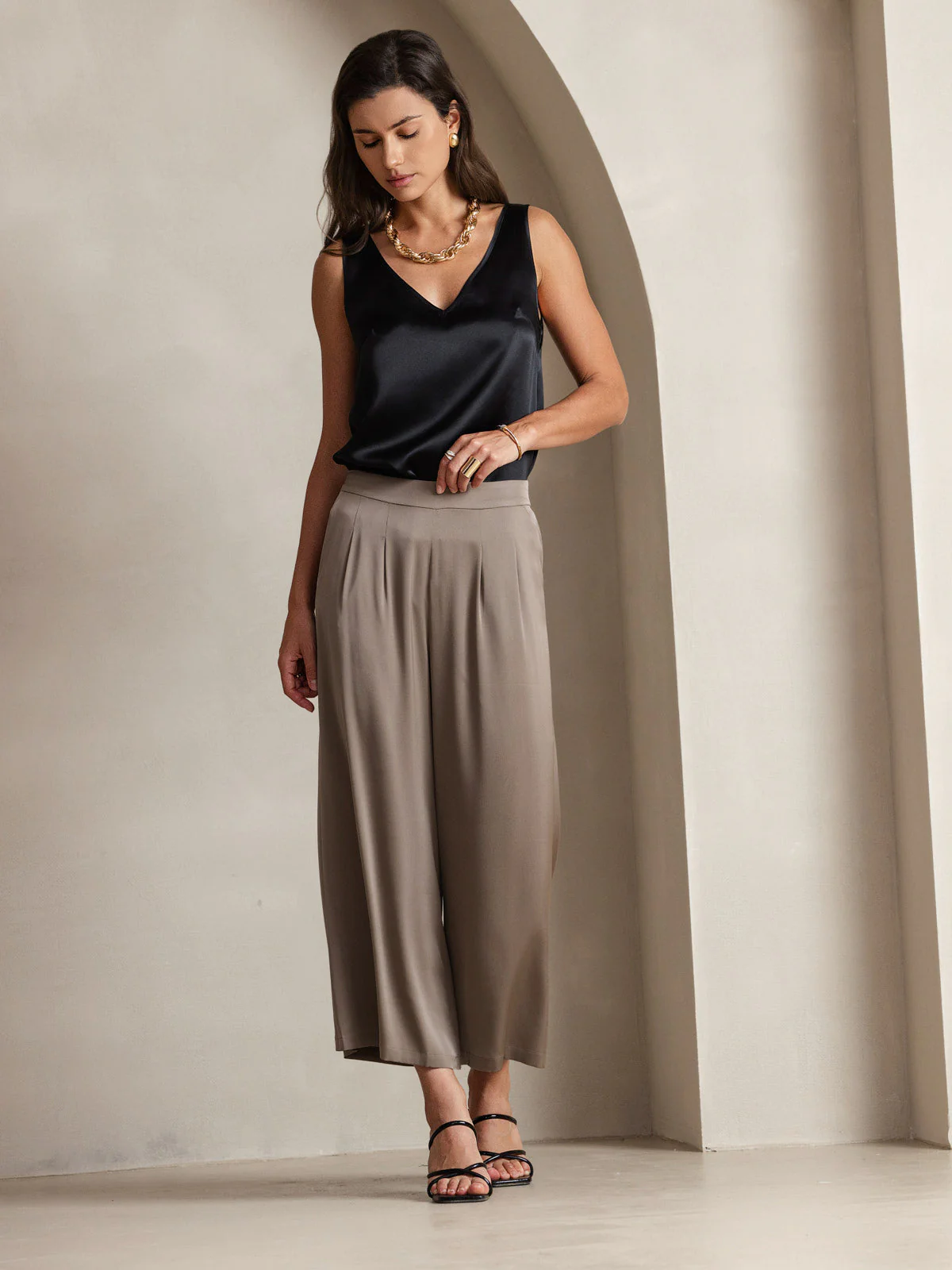 Clearance(Ships to UK Only) - Pure Silk Solid Color Wide Straps Camisole Top - Image 6