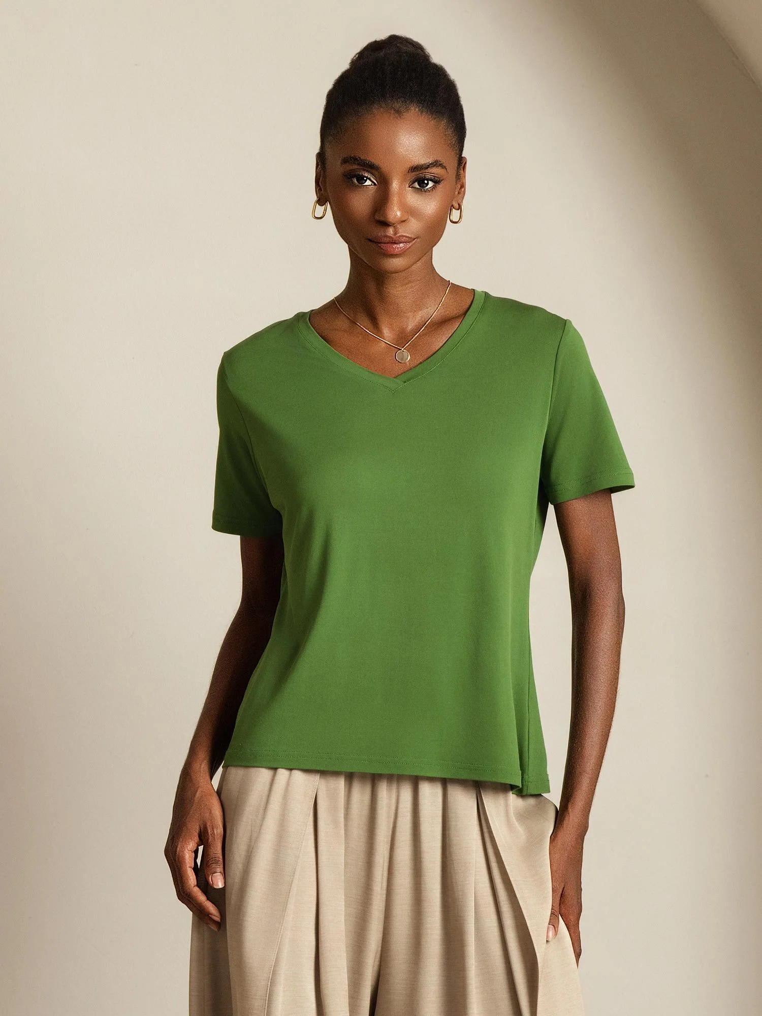 Pure Silk V Neck Short-Sleeve Snag-Resistant Women's T-Shirt - Image 33