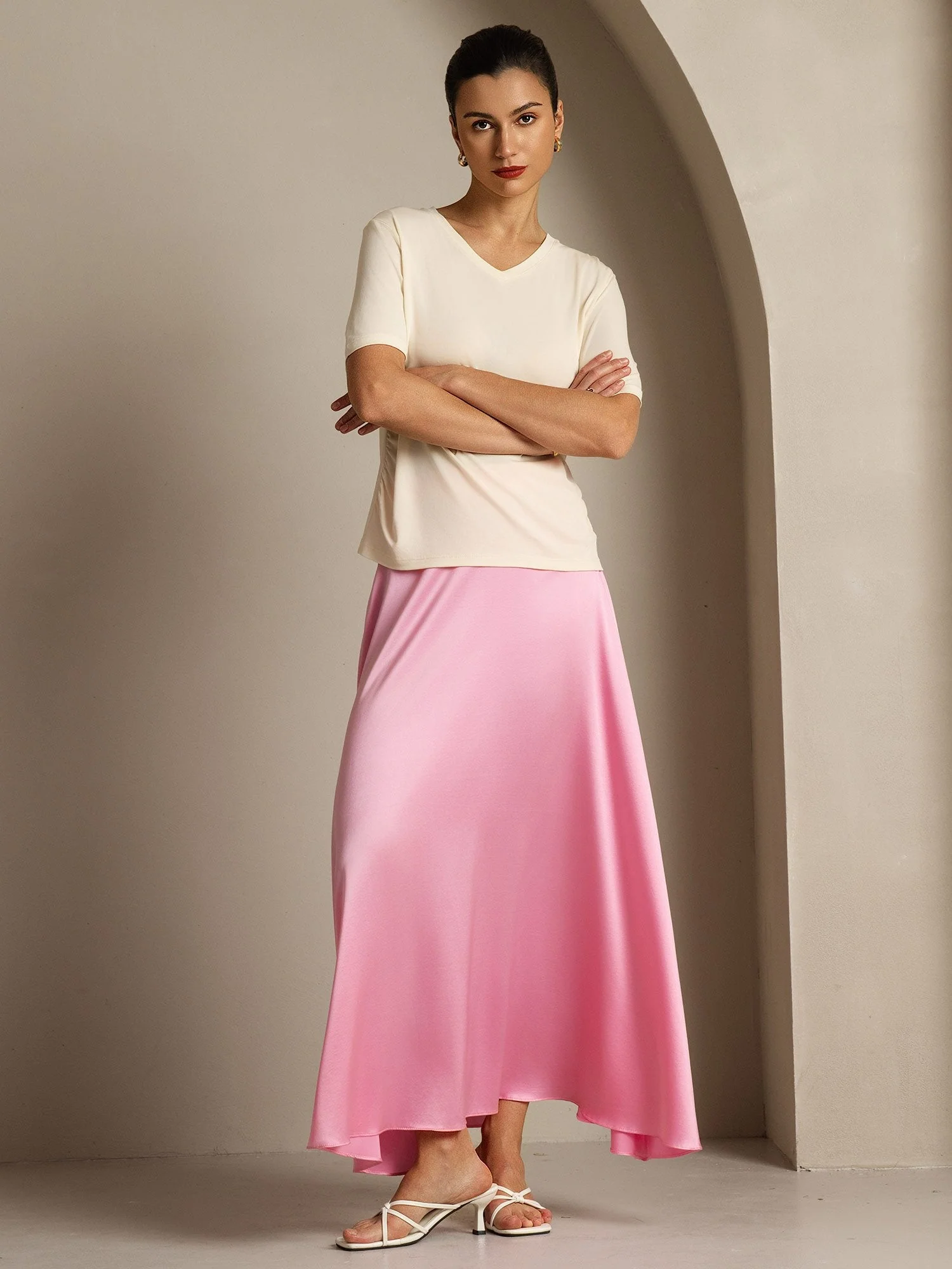Pure Silk V-Neck Women's T-Shirt - Image 15