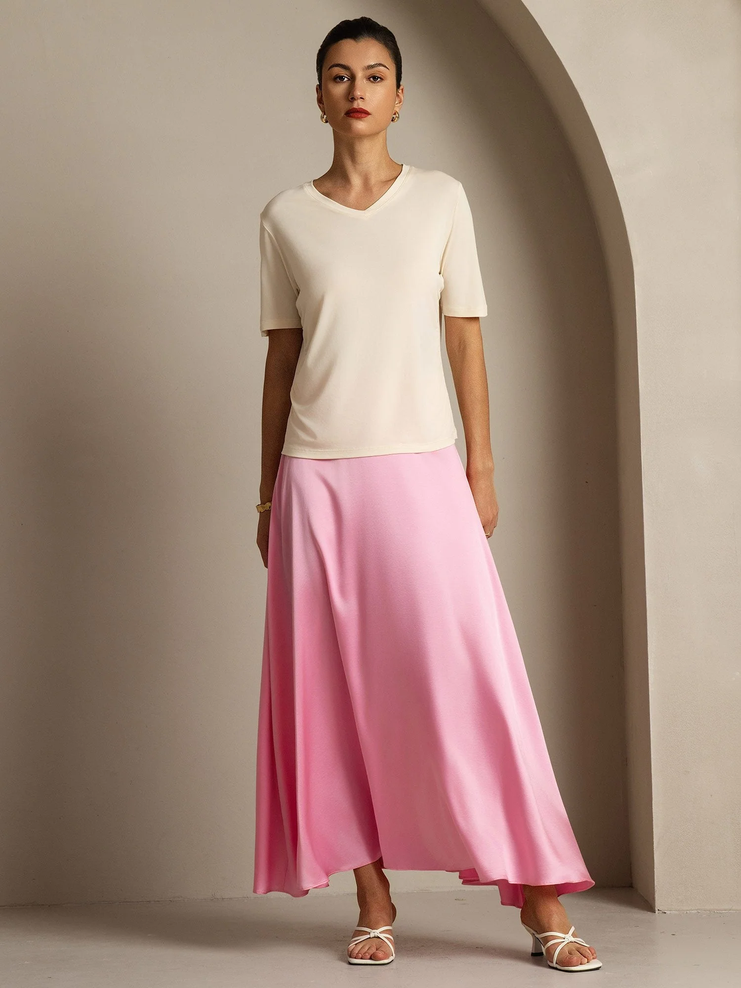 Pure Silk V-Neck Women's T-Shirt - Image 16