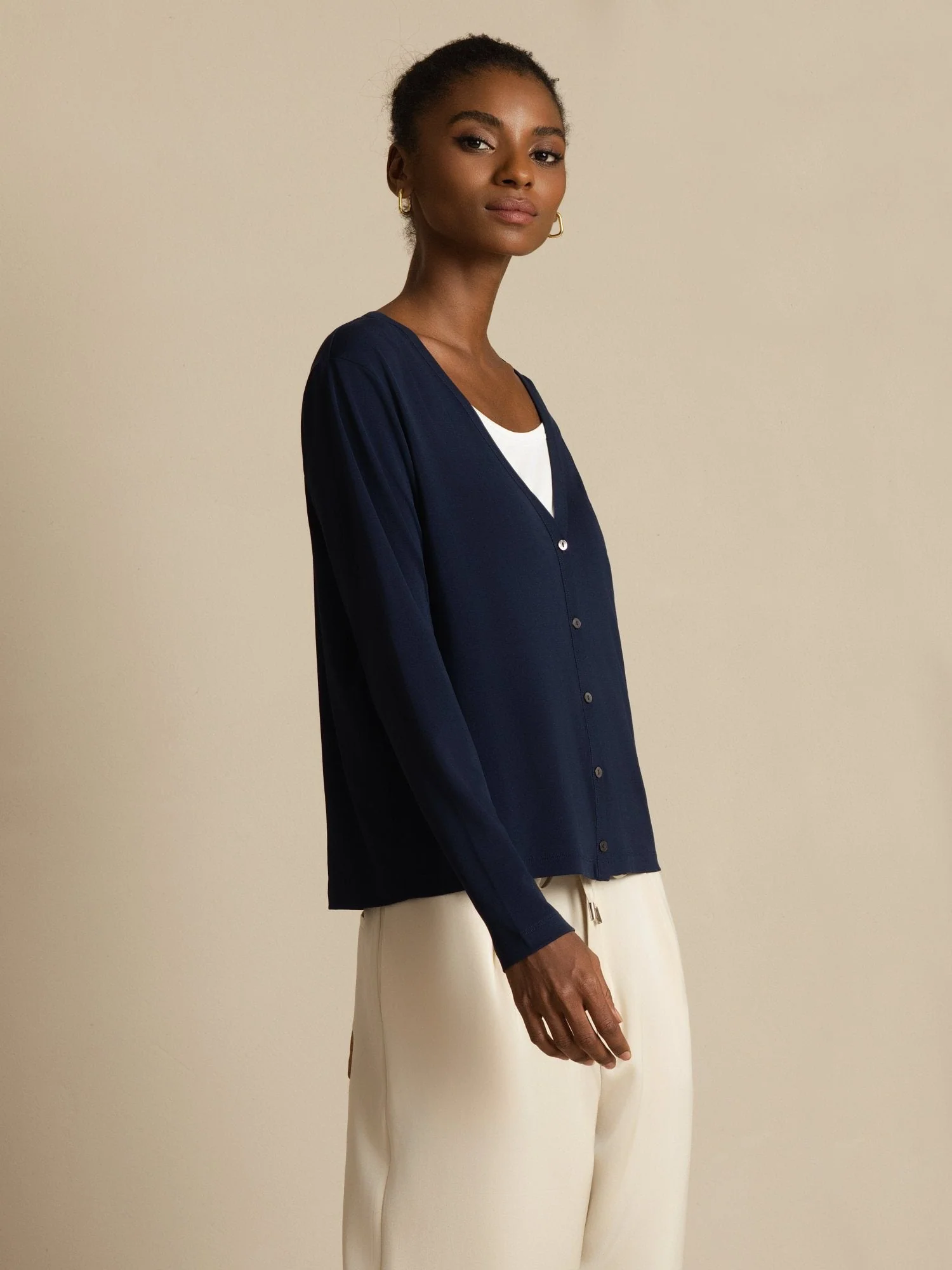 Pure Silk Women's V-Neck Long Sleeve Basic Cardigan - Image 22