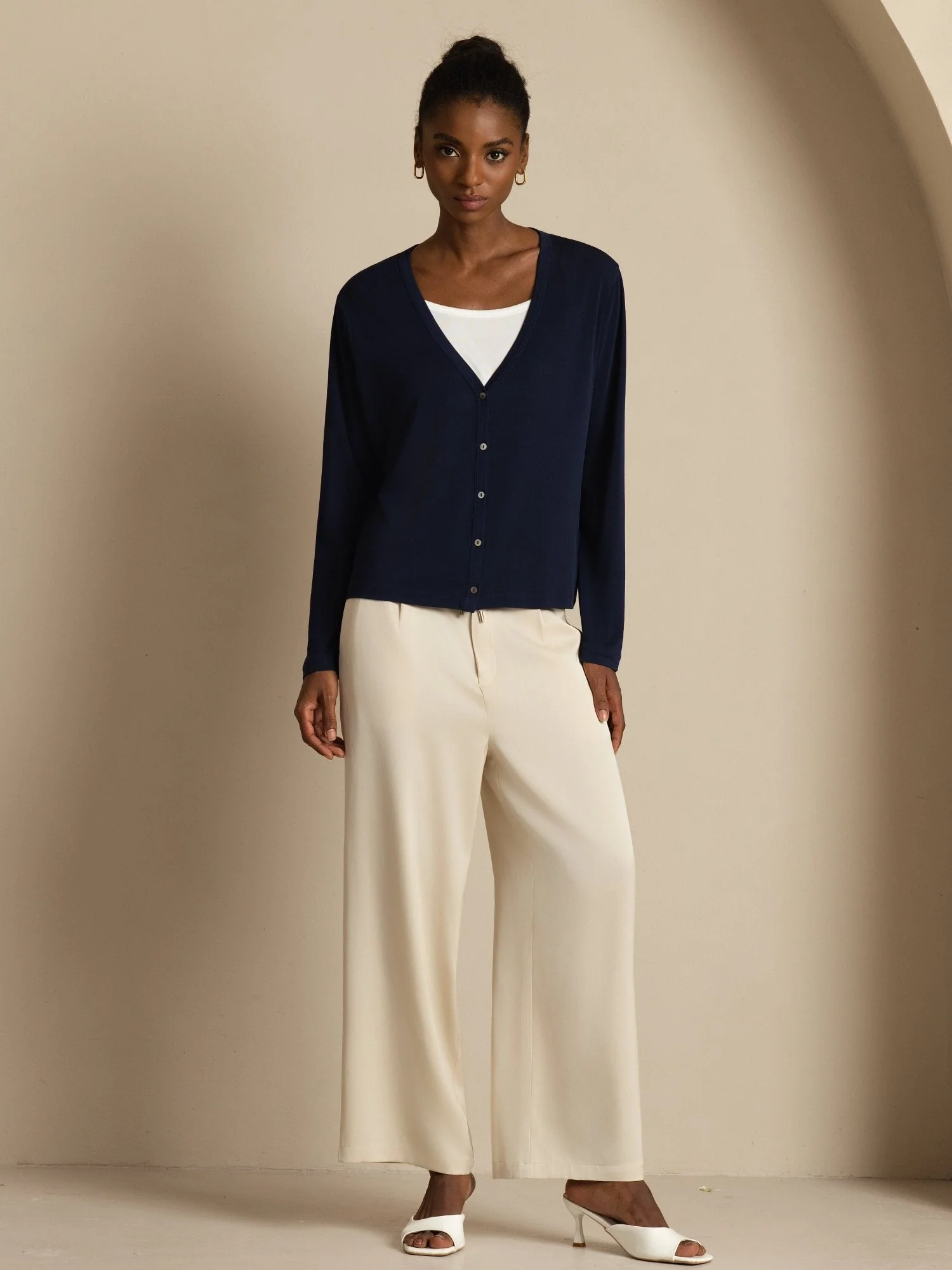 Pure Silk Women's V-Neck Long Sleeve Basic Cardigan - Image 24