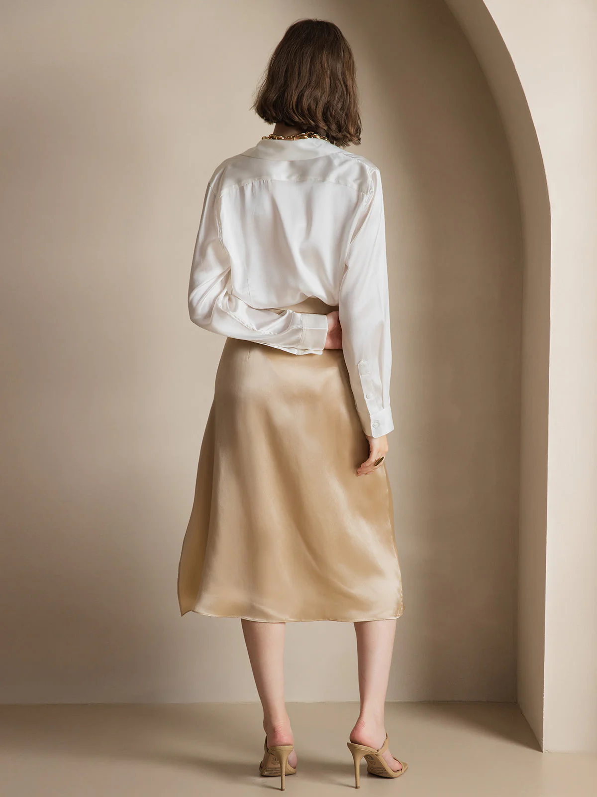 19Momme Silk Long Sleeve Lapel Collar Women's Shirt with Button Up Design - Image 13