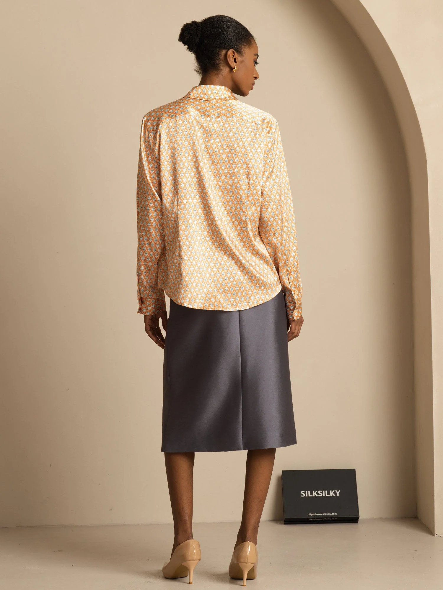 19Momme Silk Long Sleeve Lapel Collar Women's Shirt with Button Up Design - Image 95