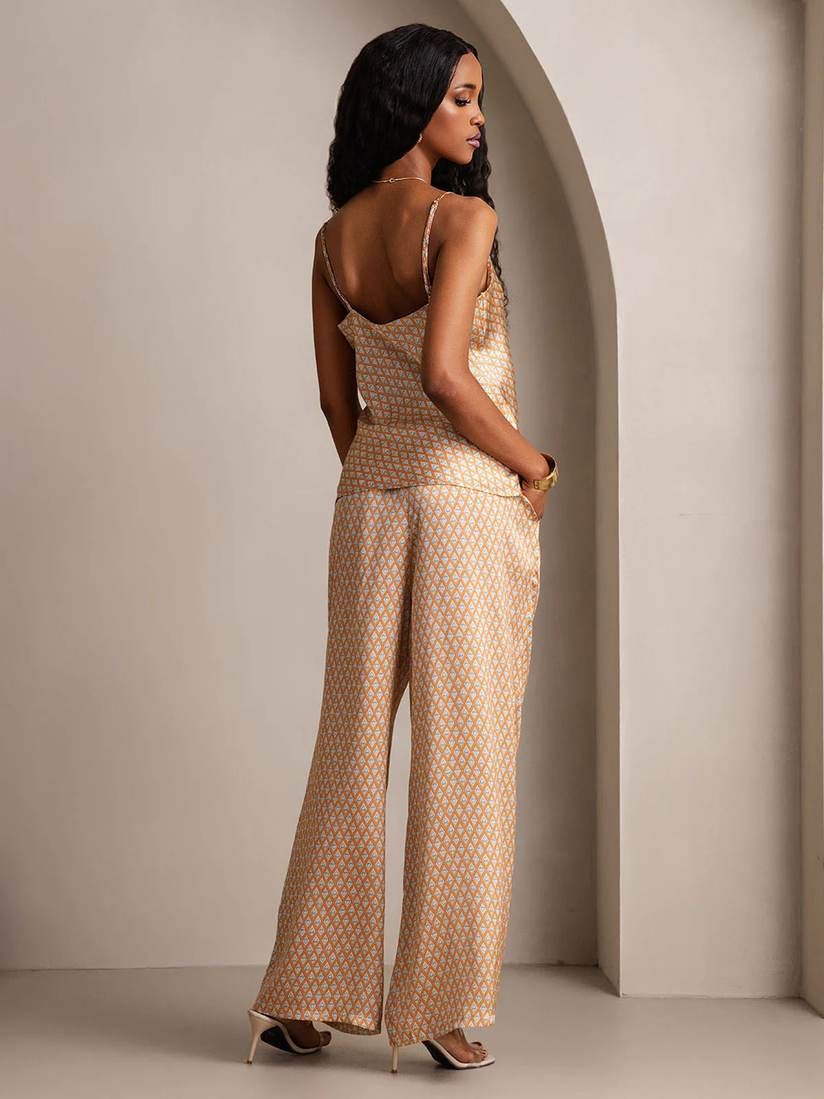 Clearance(Ships to UK Only) - Women's Pure Silk Geometric Print Spaghetti Strap V Neck Cami & Wide Leg Pants Set - Image 2