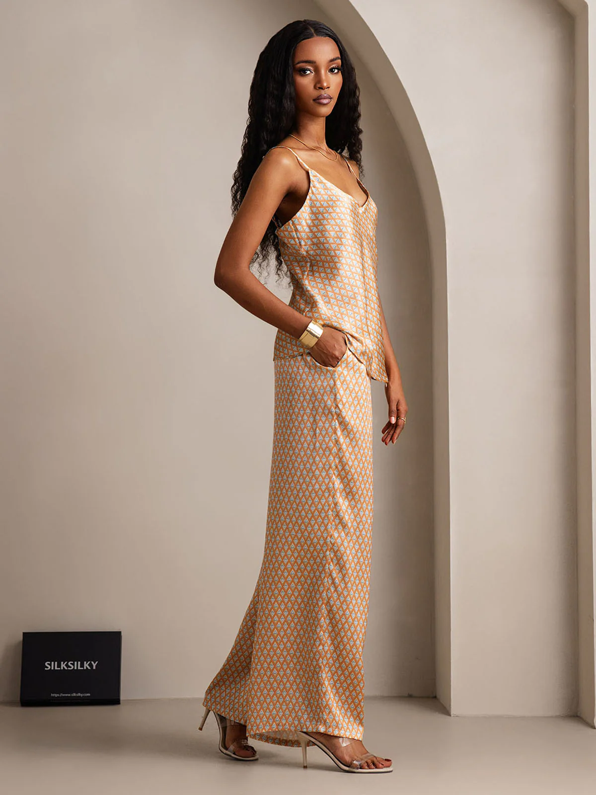 Clearance(Ships to UK Only) - Women's Pure Silk Geometric Print Spaghetti Strap V Neck Cami & Wide Leg Pants Set - Image 8