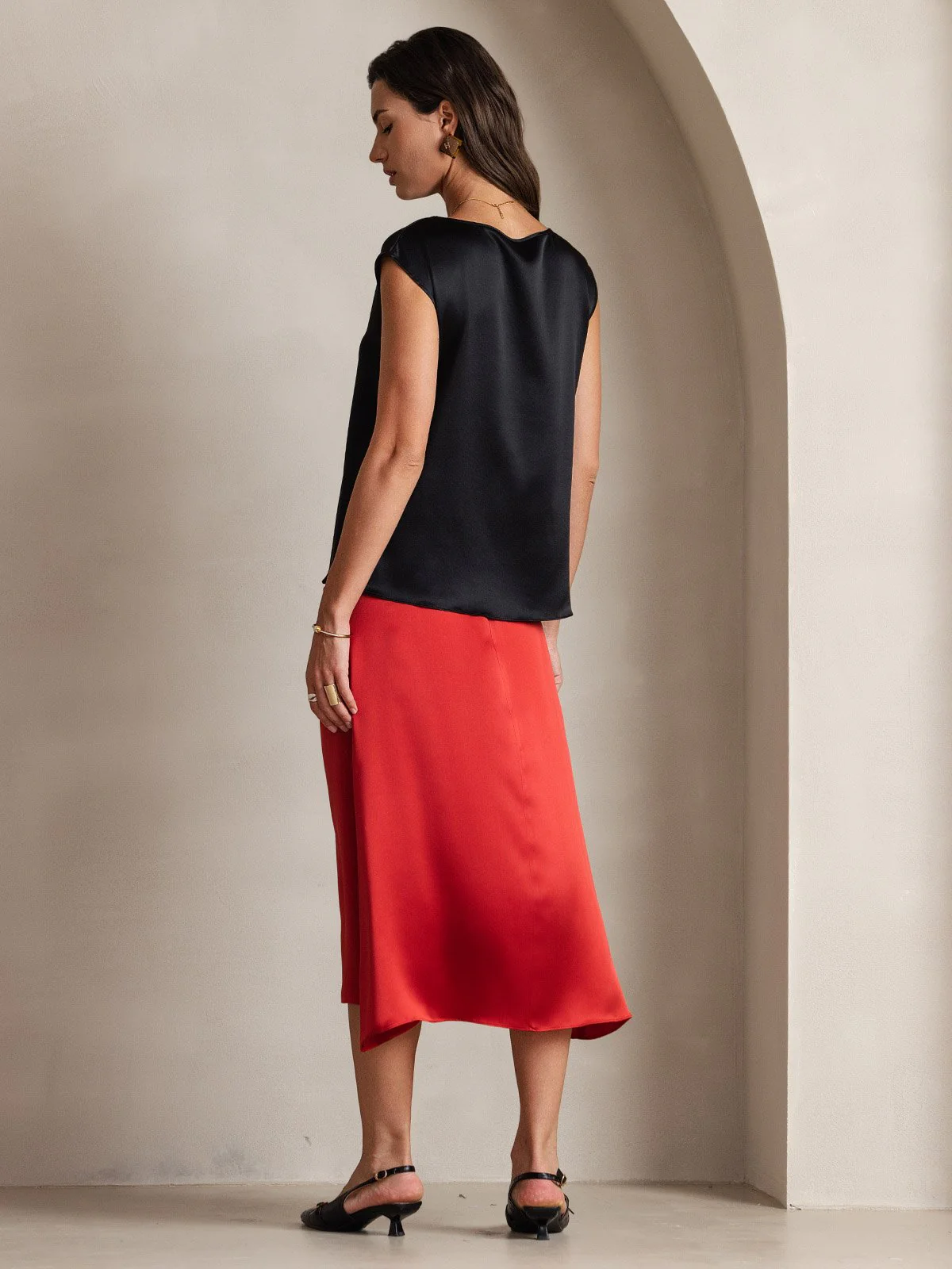 19Momme Women's Silk Cap Sleeve Round Neck Top - Image 10