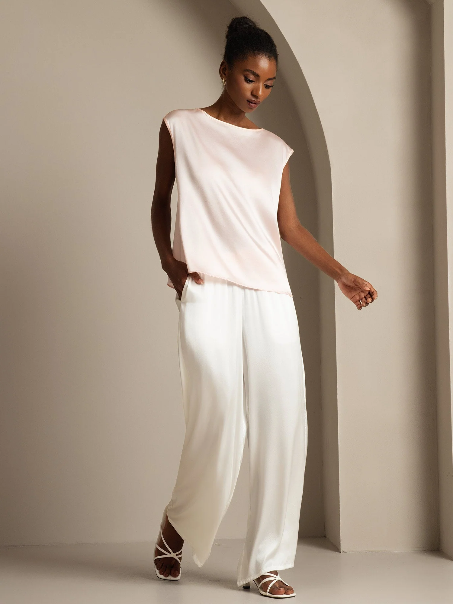 19Momme Women's Silk Cap Sleeve Round Neck Top - Image 24